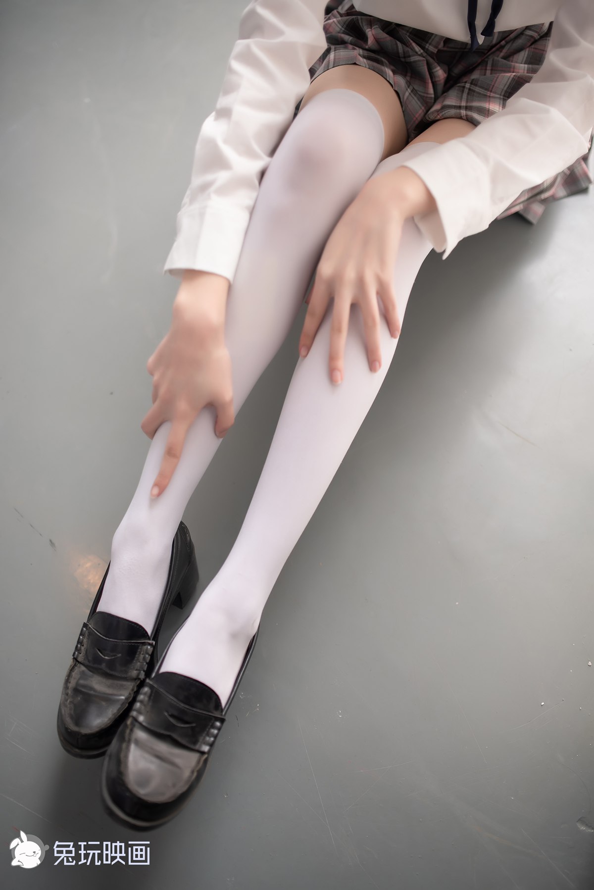 图片[25]-兔玩映画 C050 白丝小细腿 在线浏览 – 速更版-美库