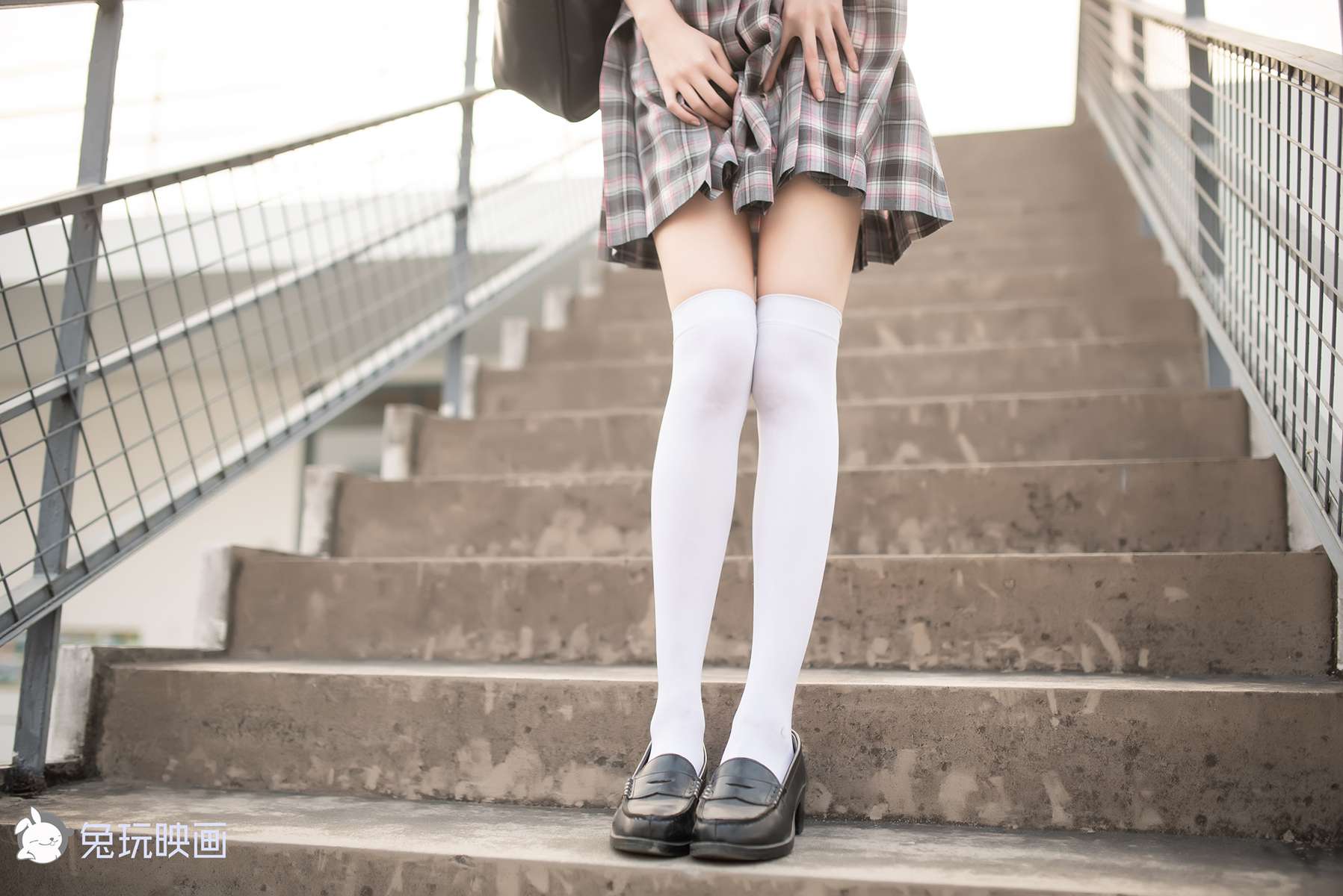图片[26]-兔玩映画 C050 白丝小细腿 在线浏览 – 速更版-美库