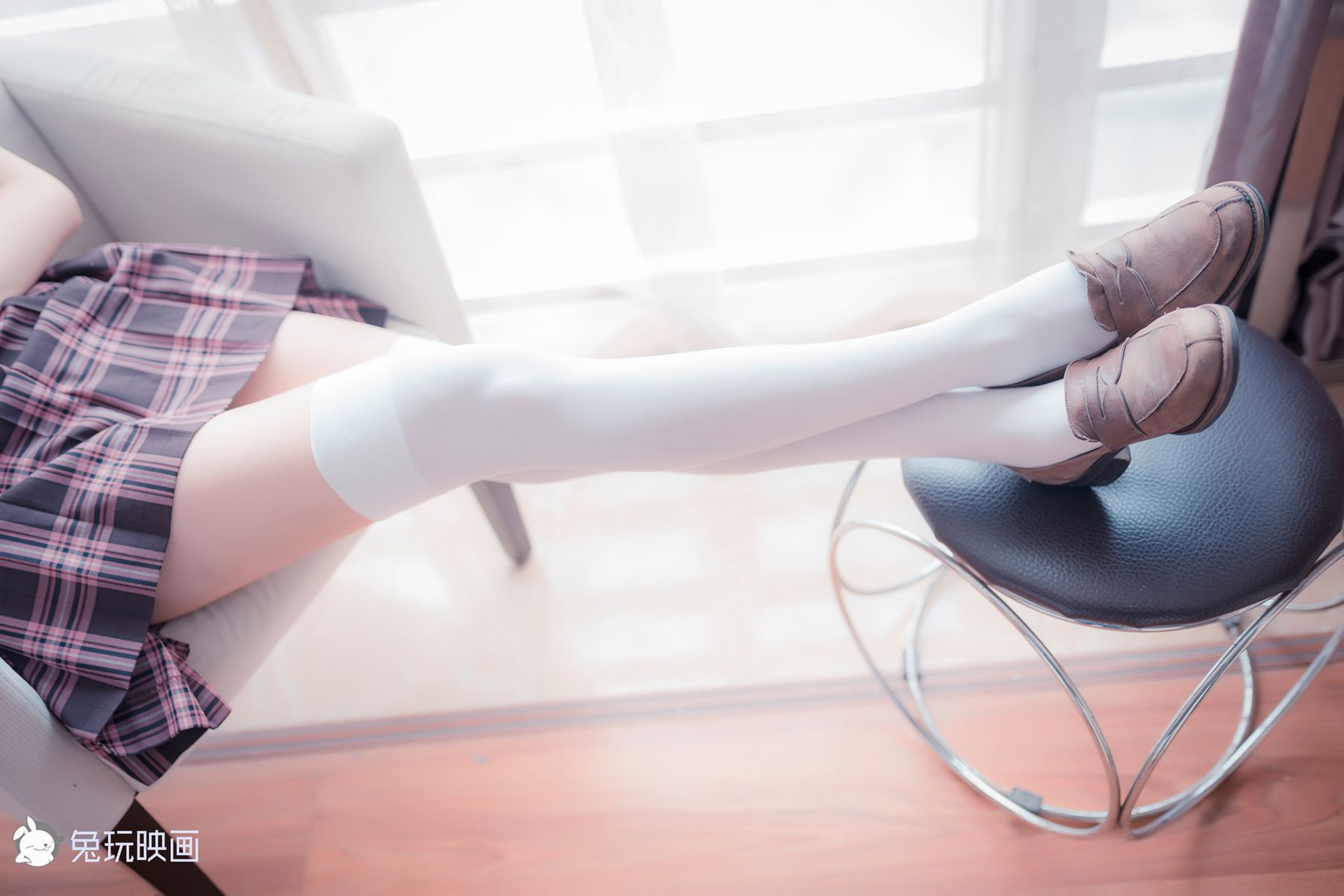 图片[19]-兔玩映画 C061 窗边的小细腿 在线浏览 – 速更版-美库