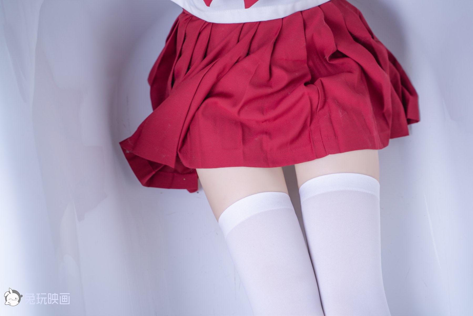 图片[34]-兔玩映画 C064 浴缸里的红裙白丝 在线浏览 – 速更版-美库