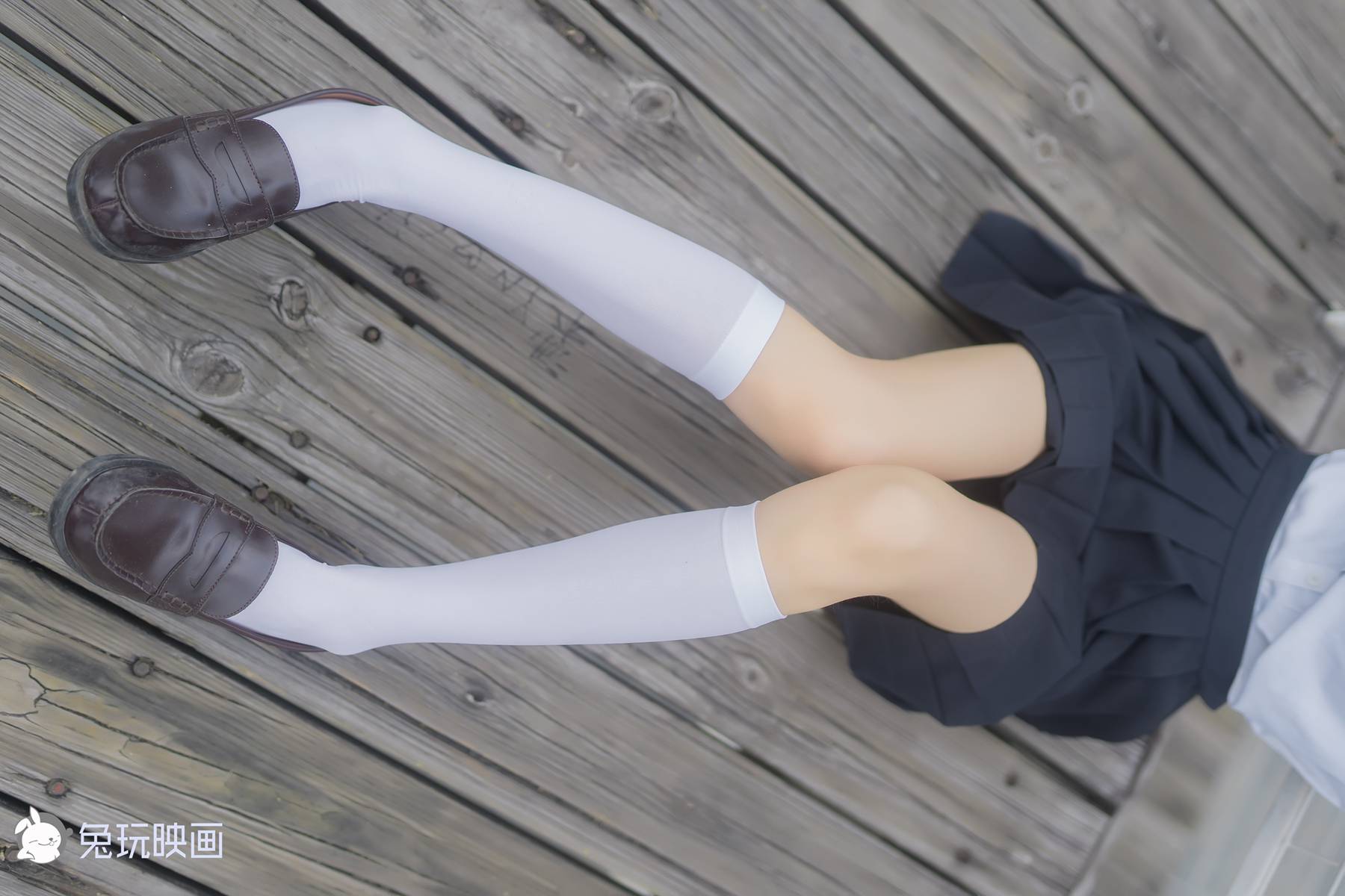 图片[10]-兔玩映画 C095 阴天里的白丝 在线浏览 – 速更版-美库