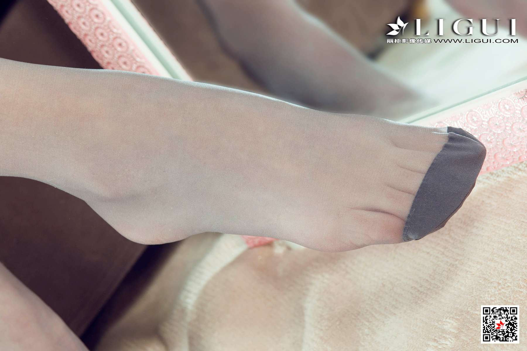 图片[52]-[Ligui丽柜] 2020.11.02《莲秘空姐》子晴 在线浏览 – 速更版-美库