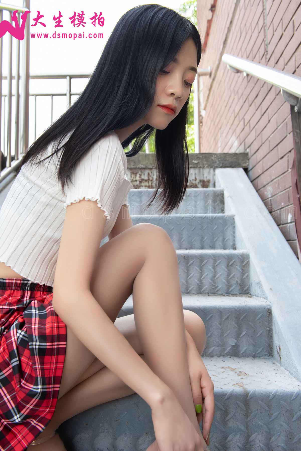 图片[40]-[大生模拍] No.197 慧慧 芊芊玉腿 在线浏览 – 速更版-美库