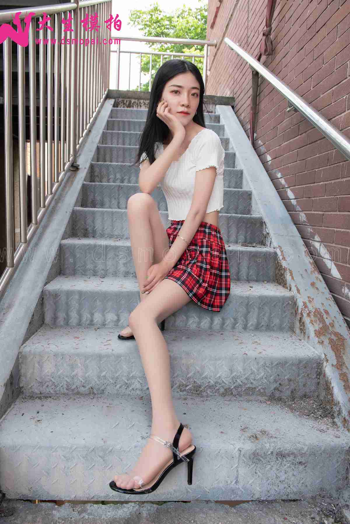 图片[33]-[大生模拍] No.197 慧慧 芊芊玉腿 在线浏览 – 速更版-美库