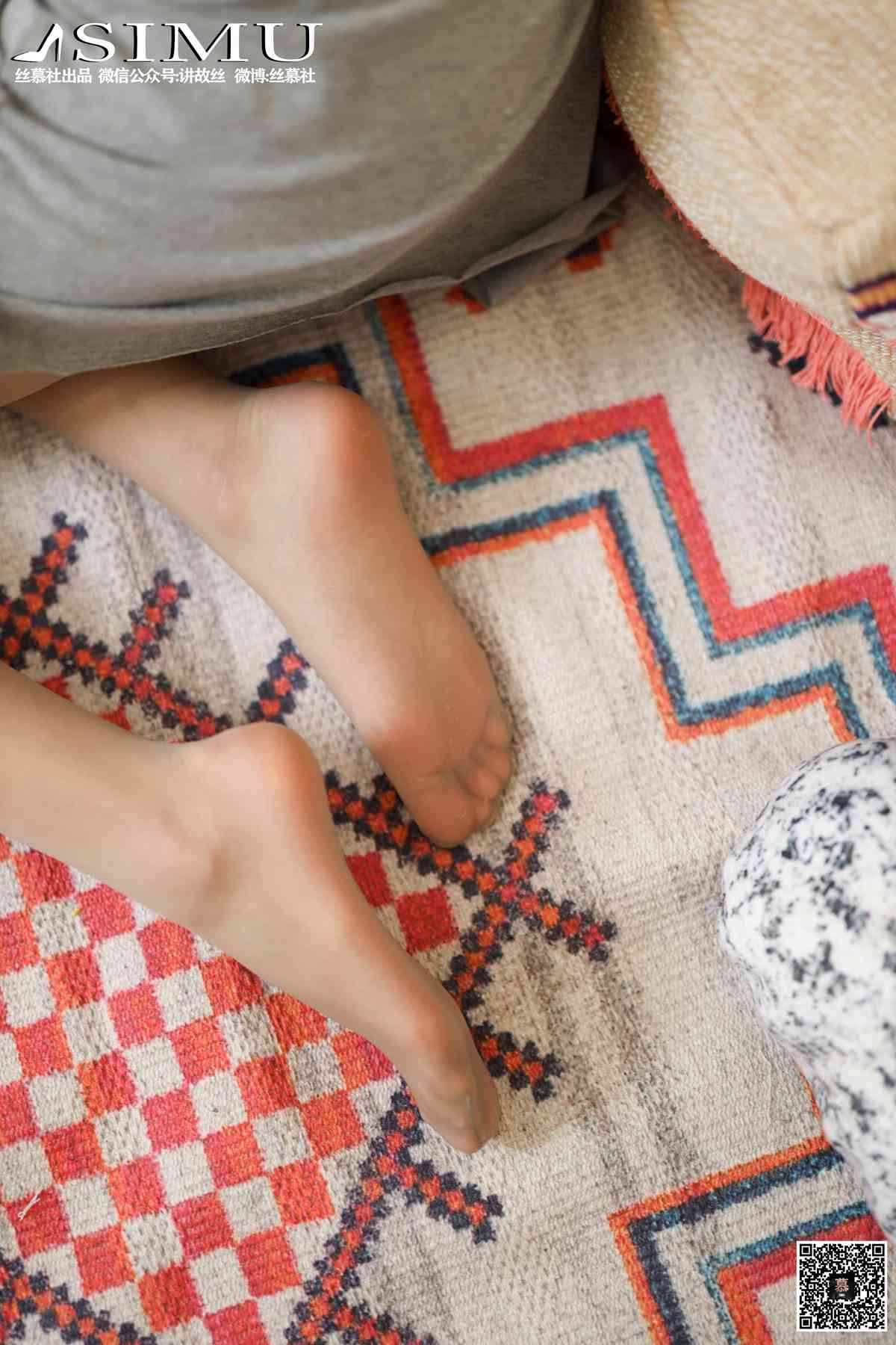 图片[37]-[丝慕GIRL]特写集 TX031 媛媛《镜头下的丝密计划》在线浏览 – 速更版-美库