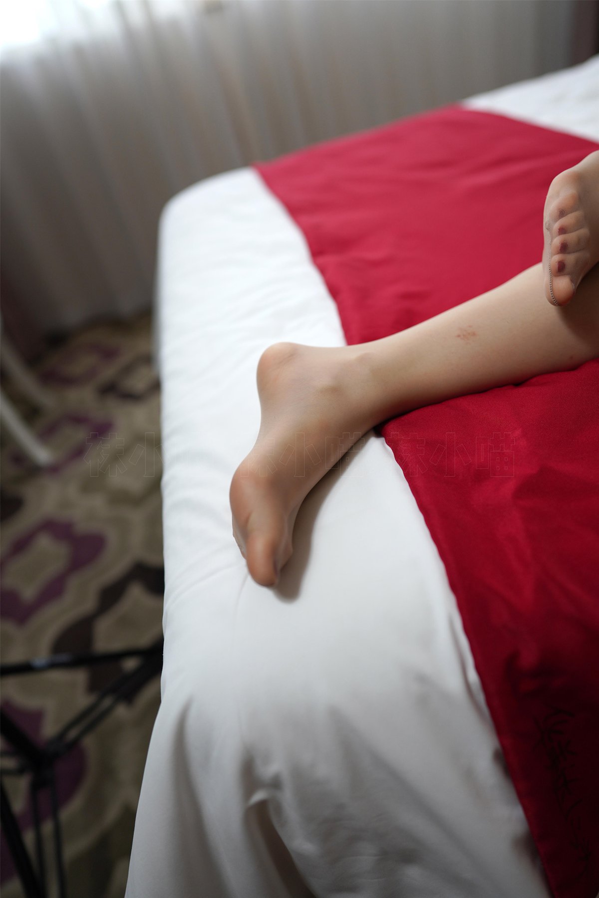 图片[93]-[kittyWawa袜小喵] KT235《丝袜有个洞》在线浏览 – 速更版-美库