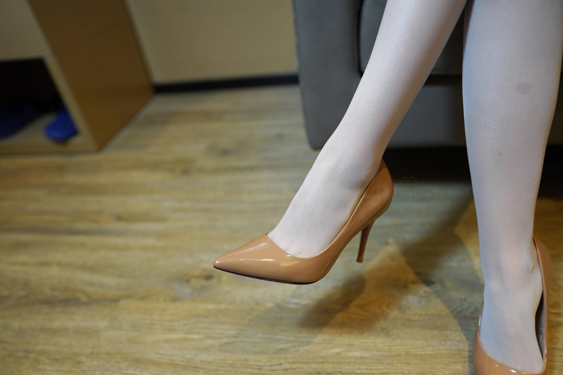 图片[3]-[kittyWawa袜小喵] KT241 穿上直筒袜 在线浏览 – 速更版-美库