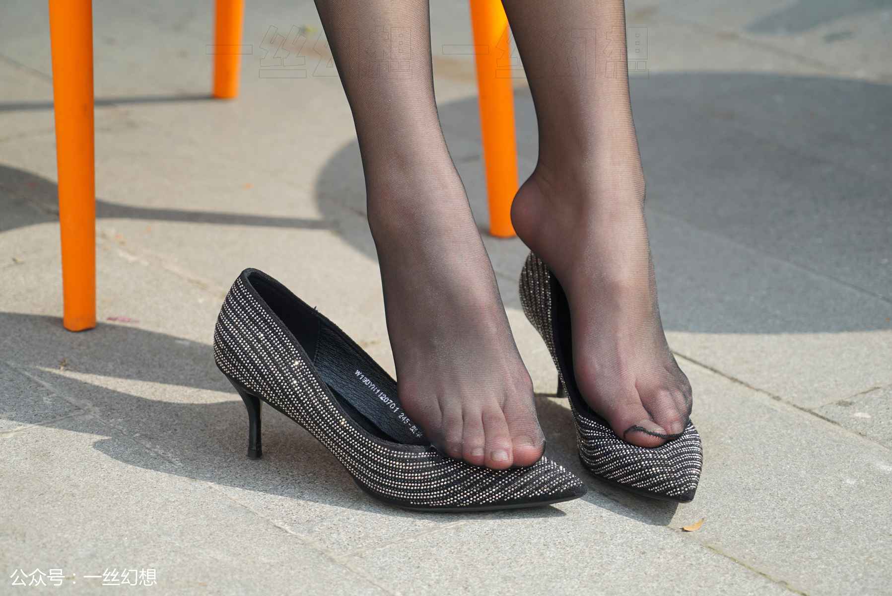 图片[17]-[高丝女子图鉴]袜小喵×一丝幻想 NZ057 莹 在线浏览 – 速更版-美库