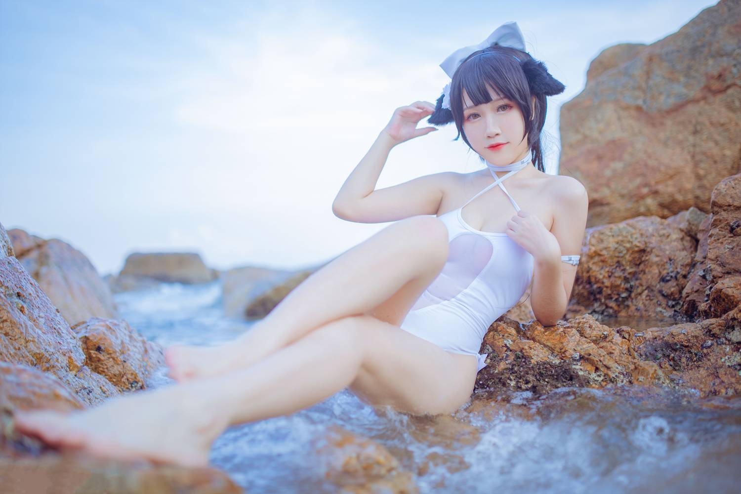 图片[13]-微博人气Coser@抖娘-利世 抖娘×不呆猫 獒犬海边泳装 在线浏览 – 速更版-美库