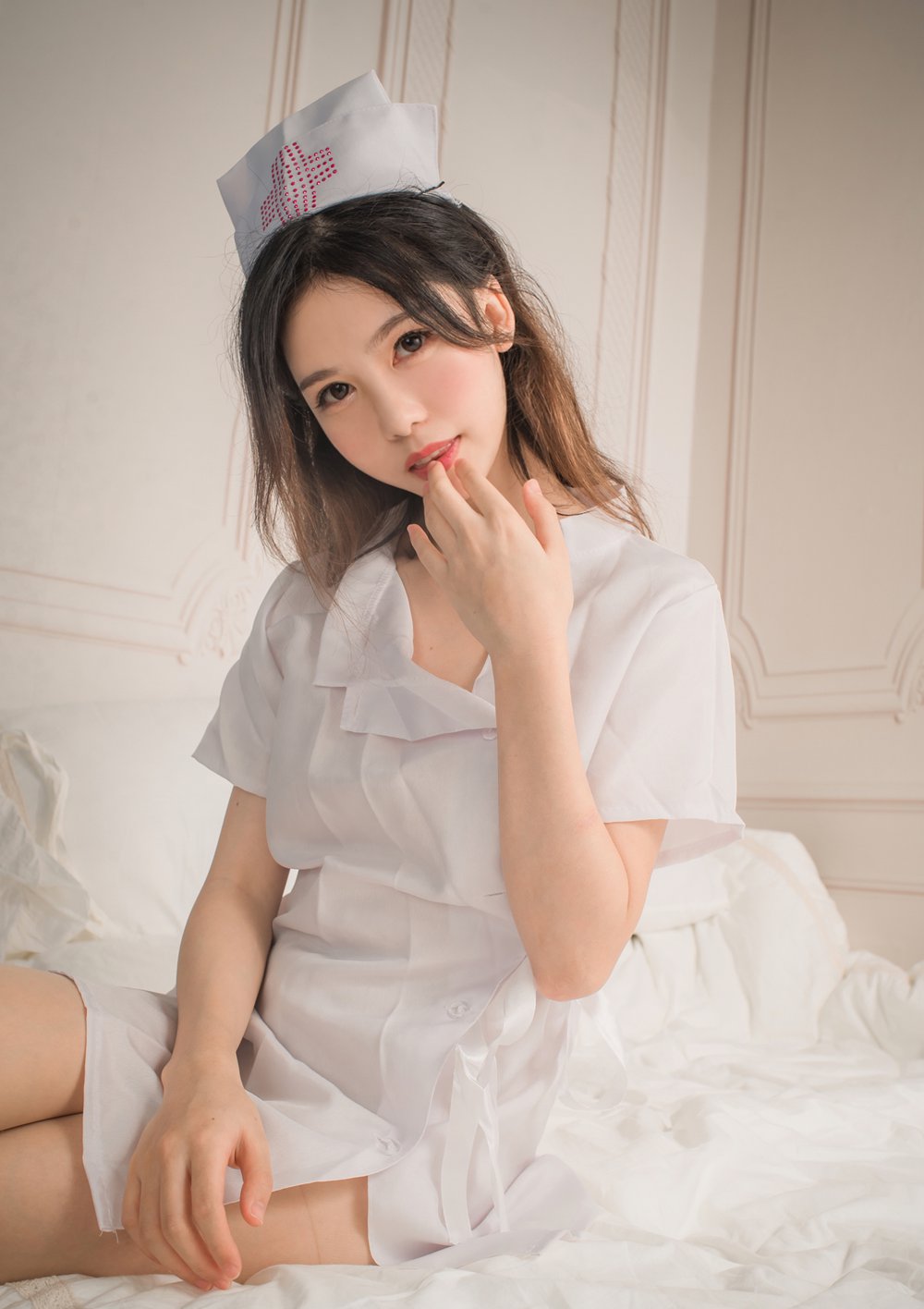 图片[17]-微博人气Coser@抖娘-利世 俏皮小护士 在线浏览 – 速更版-美库