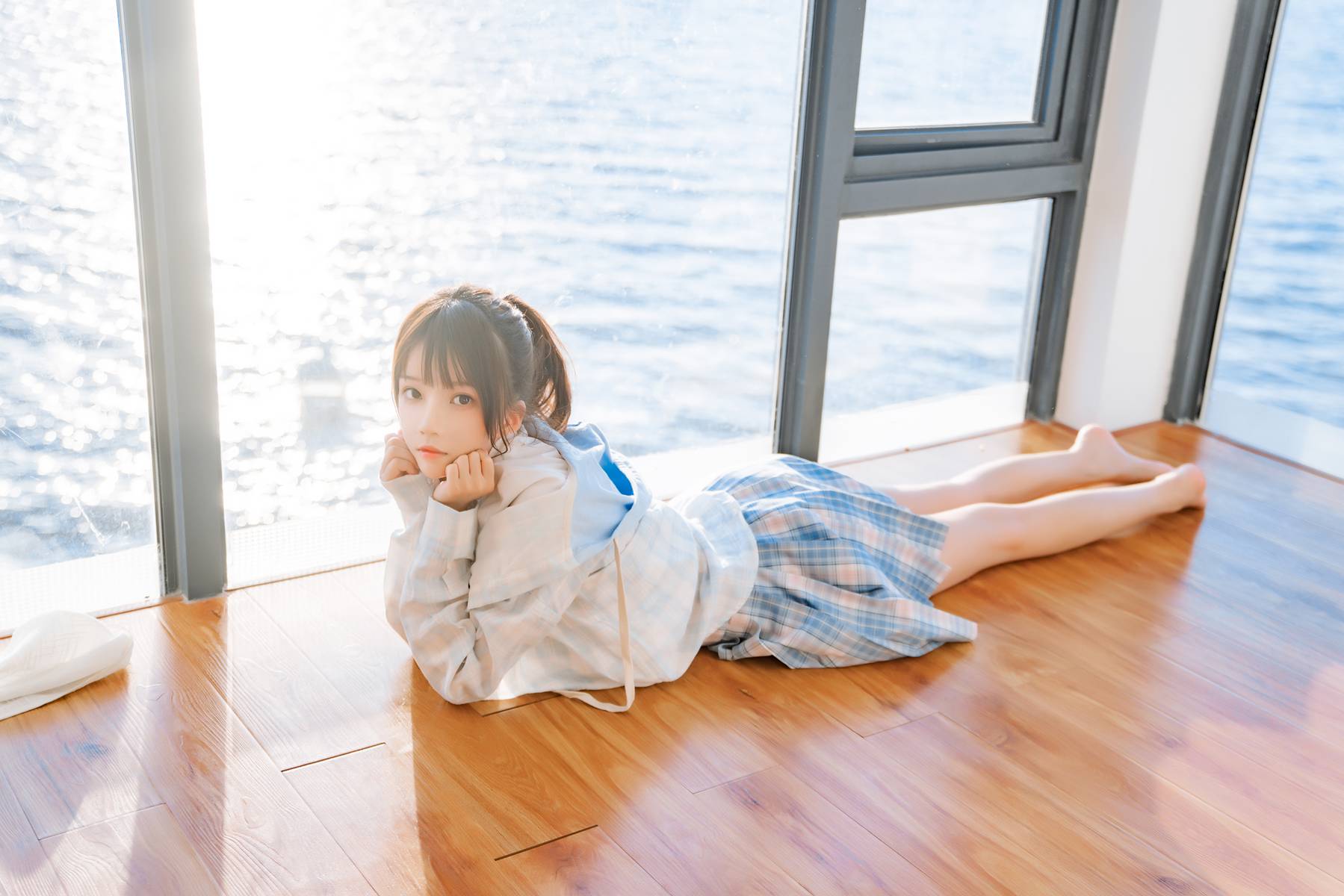 图片[16]-[喵糖映画] VOL.241 窗边的海 在线浏览 – 速更版-美库