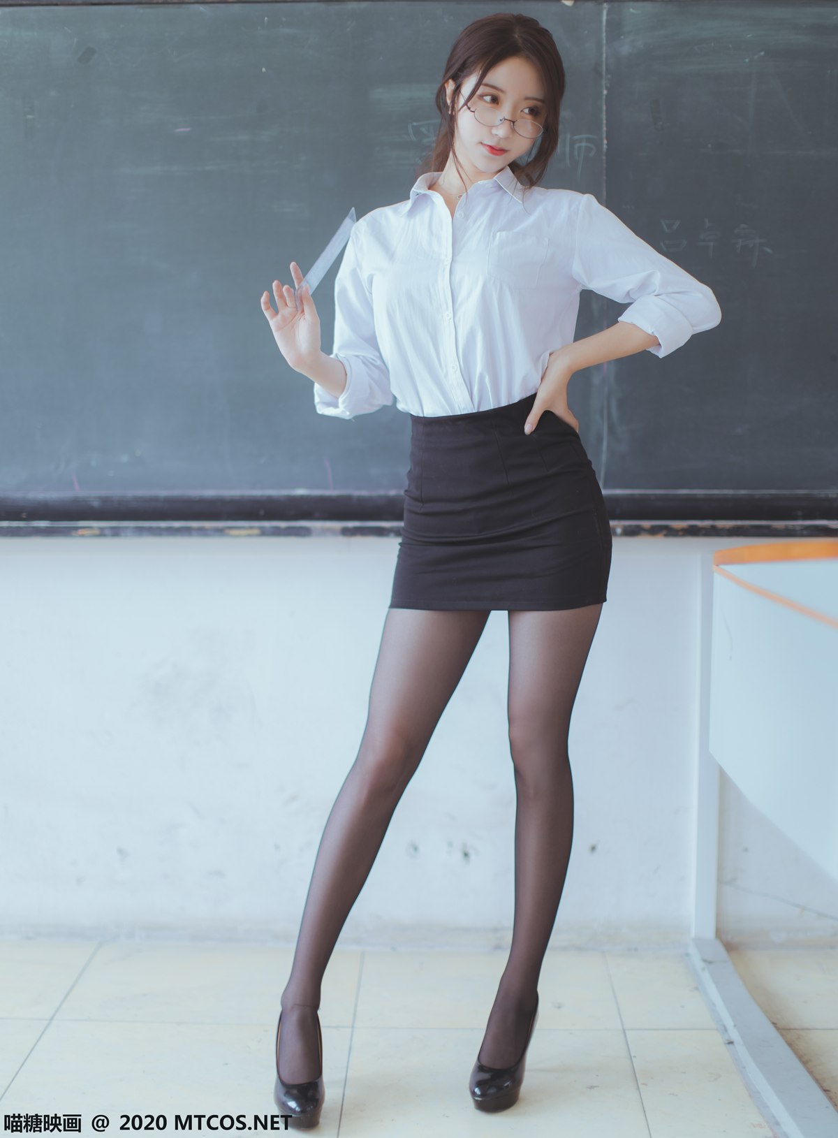 图片[26]-[喵糖映画] VOL.282 OL制服 在线浏览 – 速更版-美库