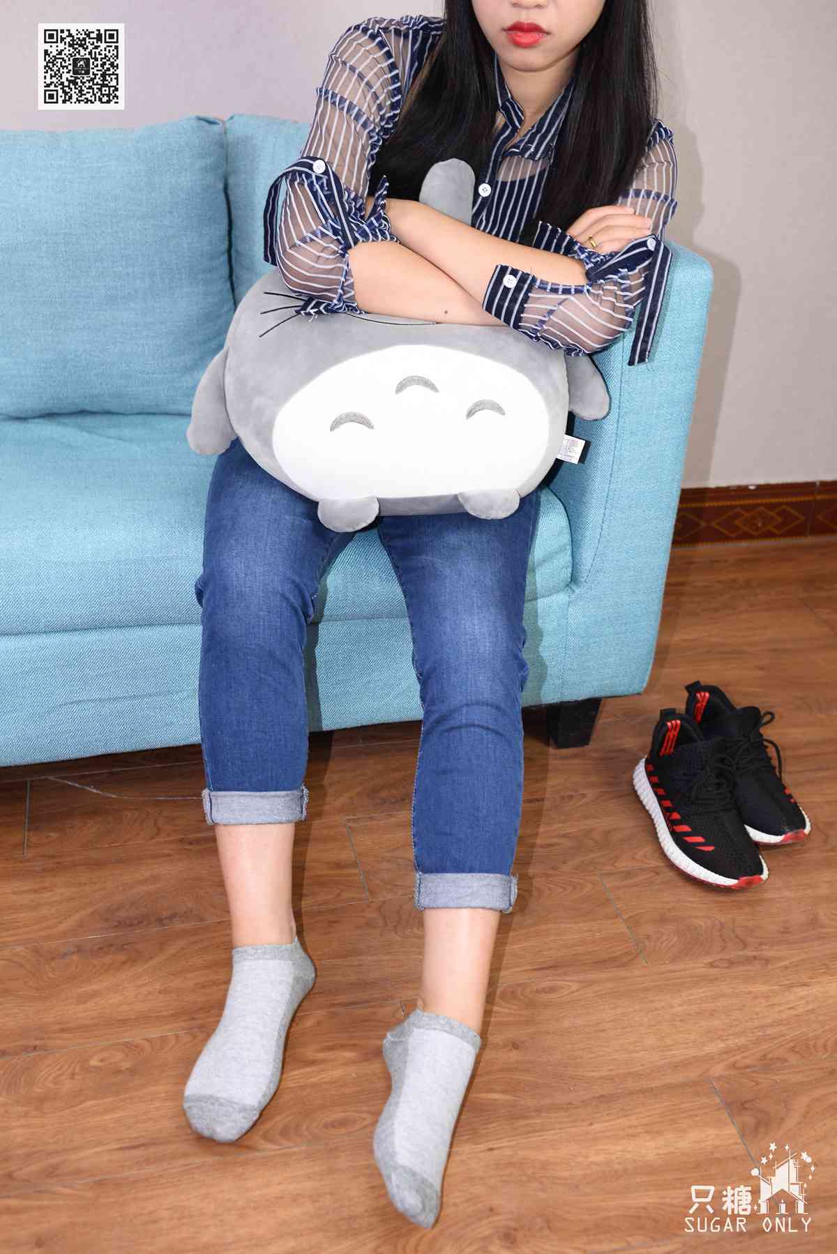 图片[32]-[只糖棉袜] NO.095 芊芊 我在等冬天，如果你先来，那冬天不及一提 在线浏览 – 速更版-美库