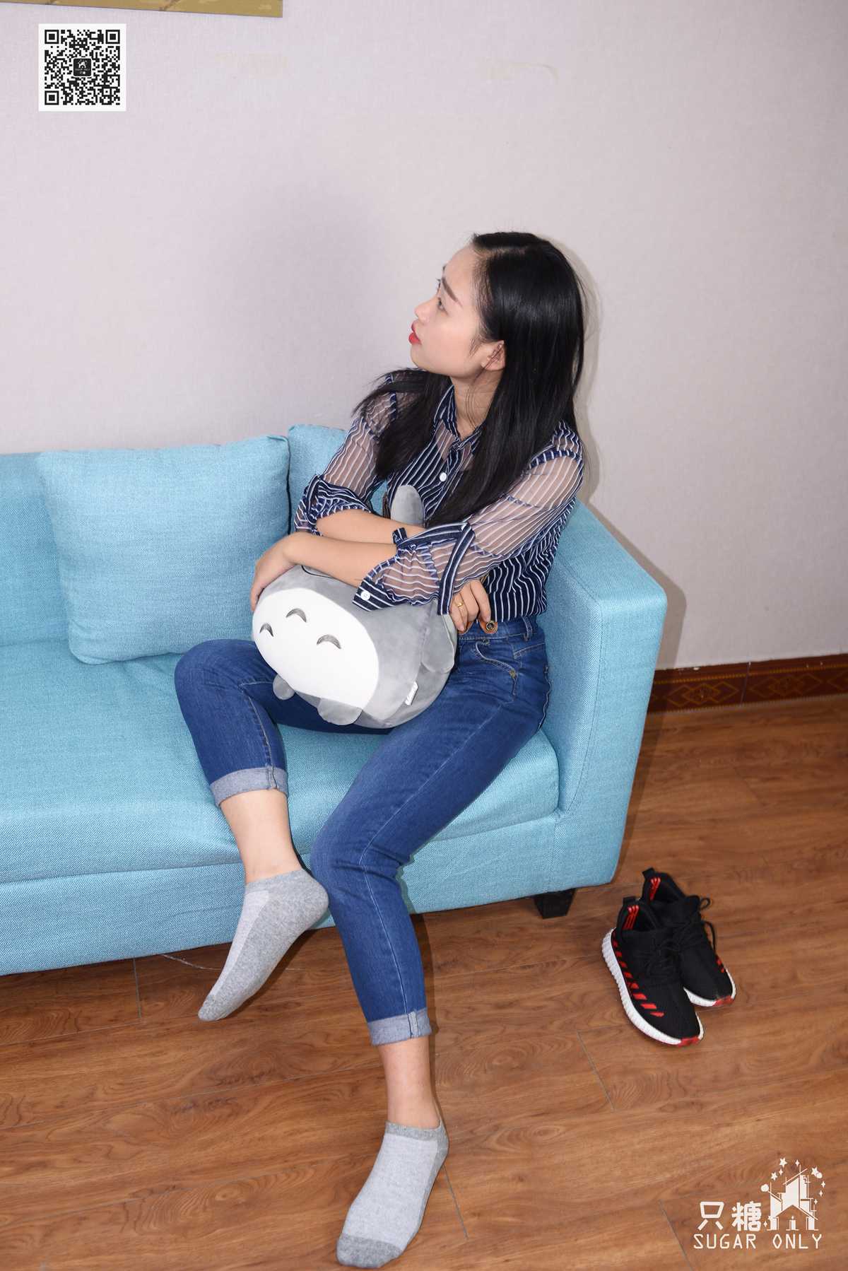 图片[202]-[只糖棉袜] NO.095 芊芊 我在等冬天，如果你先来，那冬天不及一提 在线浏览 – 速更版-美库