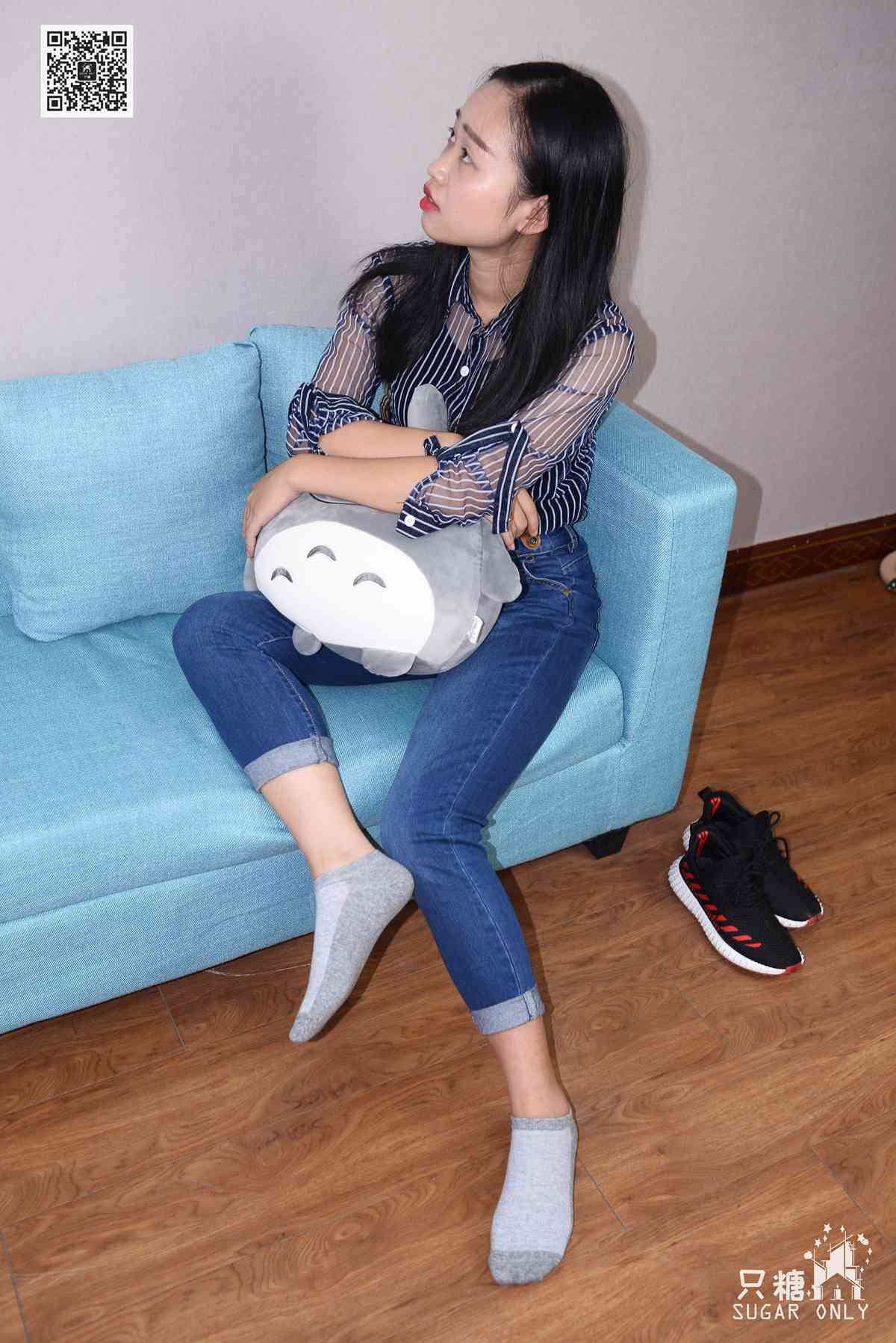 图片[170]-[只糖棉袜] NO.095 芊芊 我在等冬天，如果你先来，那冬天不及一提 在线浏览 – 速更版-美库