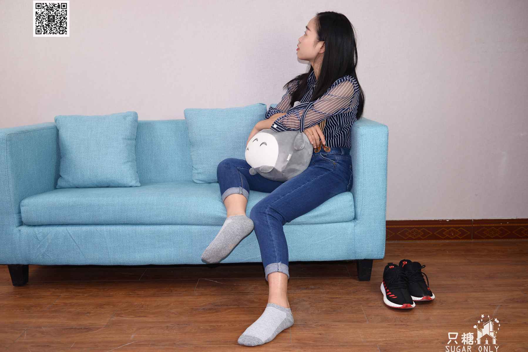 图片[134]-[只糖棉袜] NO.095 芊芊 我在等冬天，如果你先来，那冬天不及一提 在线浏览 – 速更版-美库