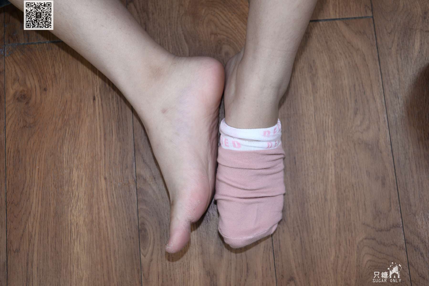 图片[158]-[只糖棉袜] NO.097 笑笑 与君初相识犹如故人归 在线浏览 – 速更版-美库