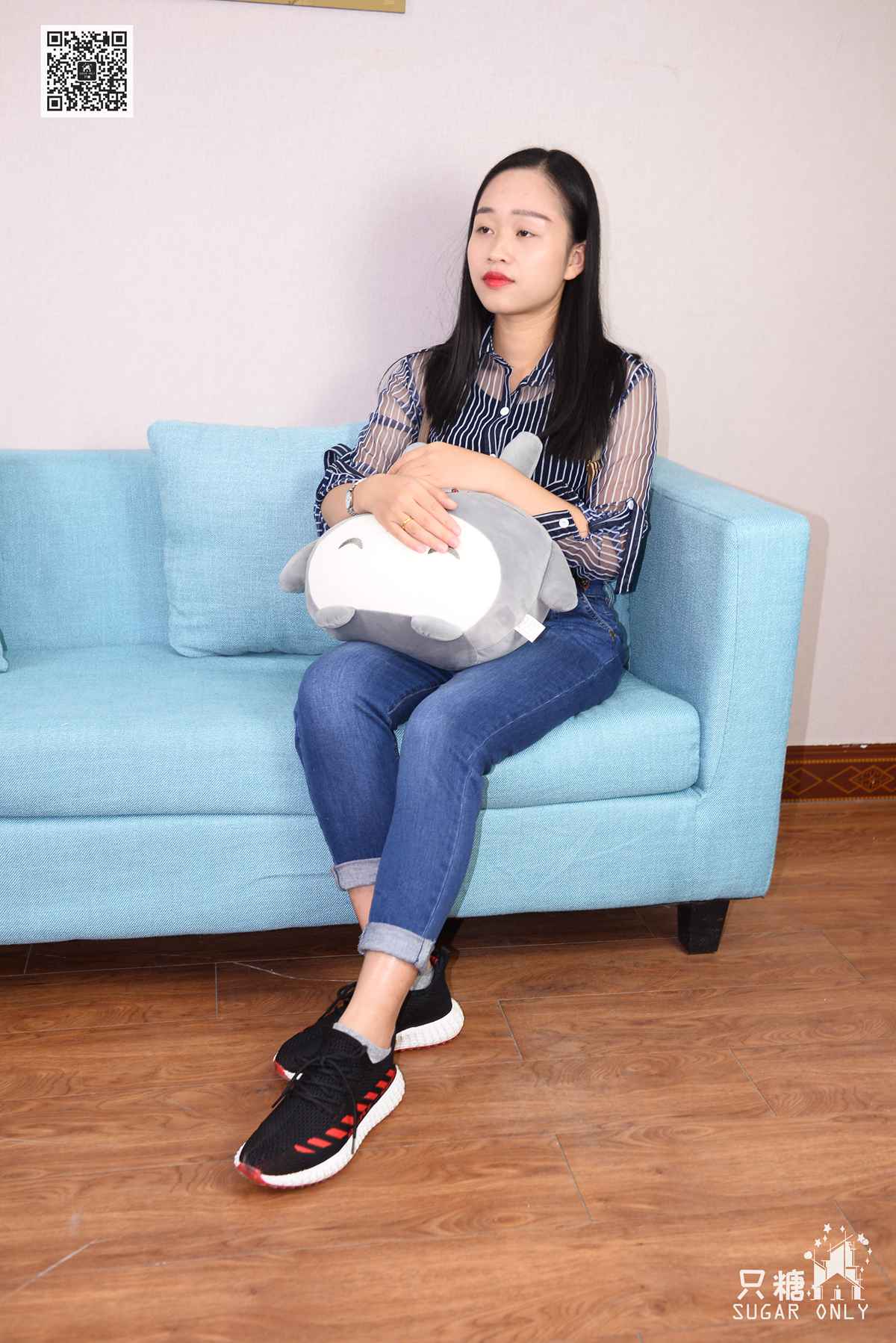 图片[129]-[只糖棉袜] NO.095 芊芊 我在等冬天，如果你先来，那冬天不及一提 在线浏览 – 速更版-美库