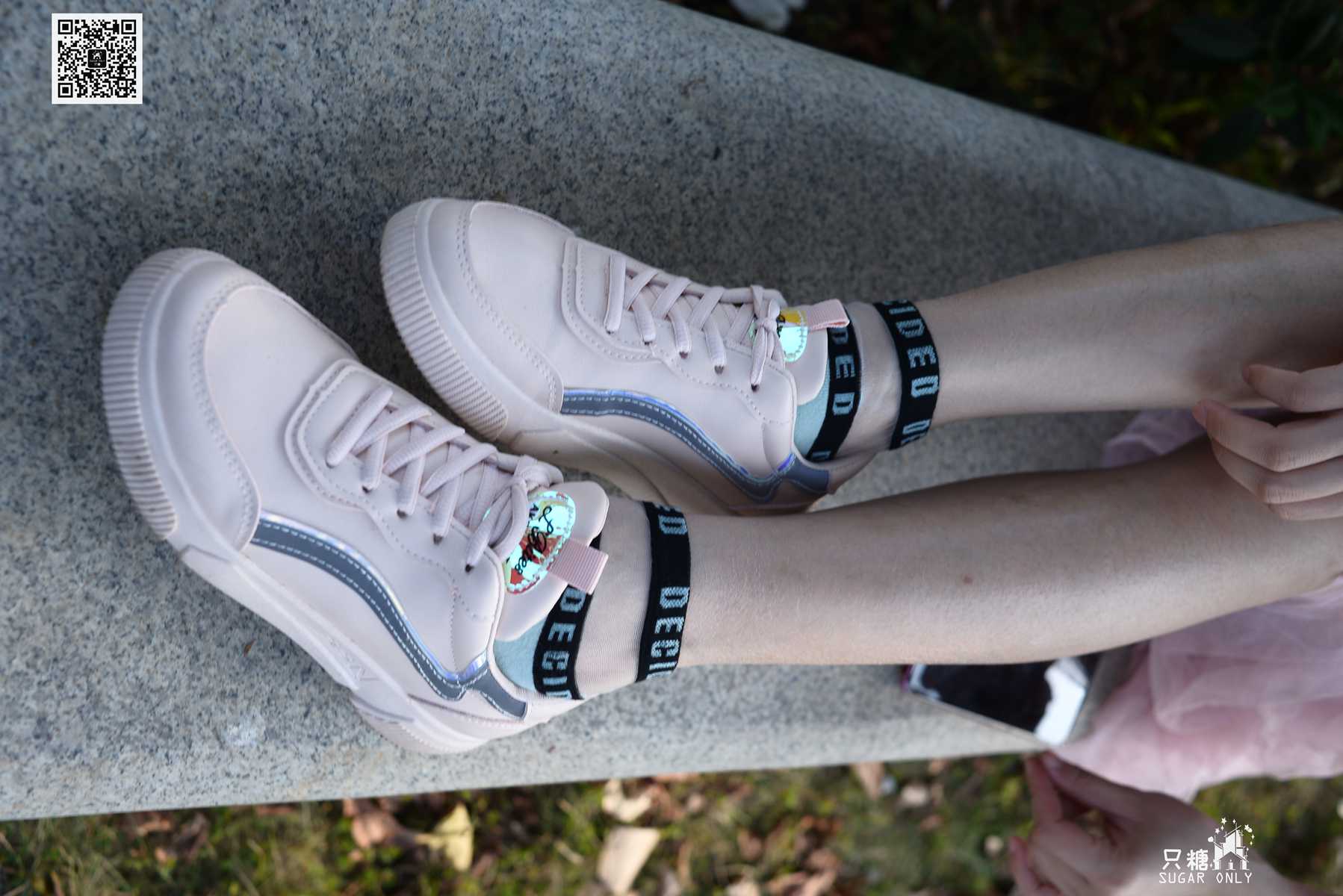 图片[159]-[只糖棉袜] NO.105 小伊 愿吹过我的风都能去拥抱你 在线浏览 – 速更版-美库