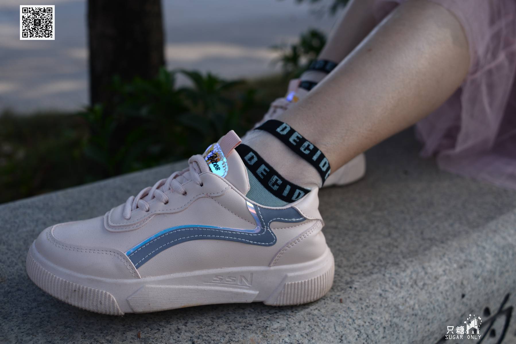 图片[11]-[只糖棉袜] NO.105 小伊 愿吹过我的风都能去拥抱你 在线浏览 – 速更版-美库