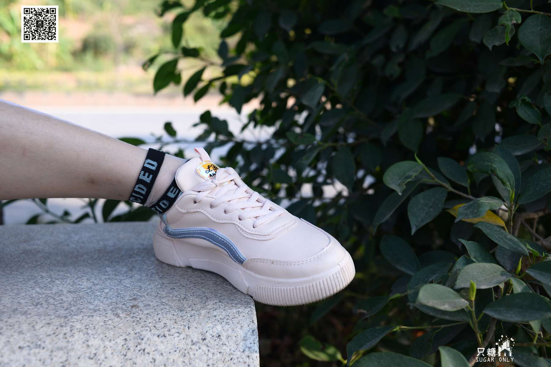 图片[140]-[只糖棉袜] NO.105 小伊 愿吹过我的风都能去拥抱你 在线浏览 – 速更版-美库