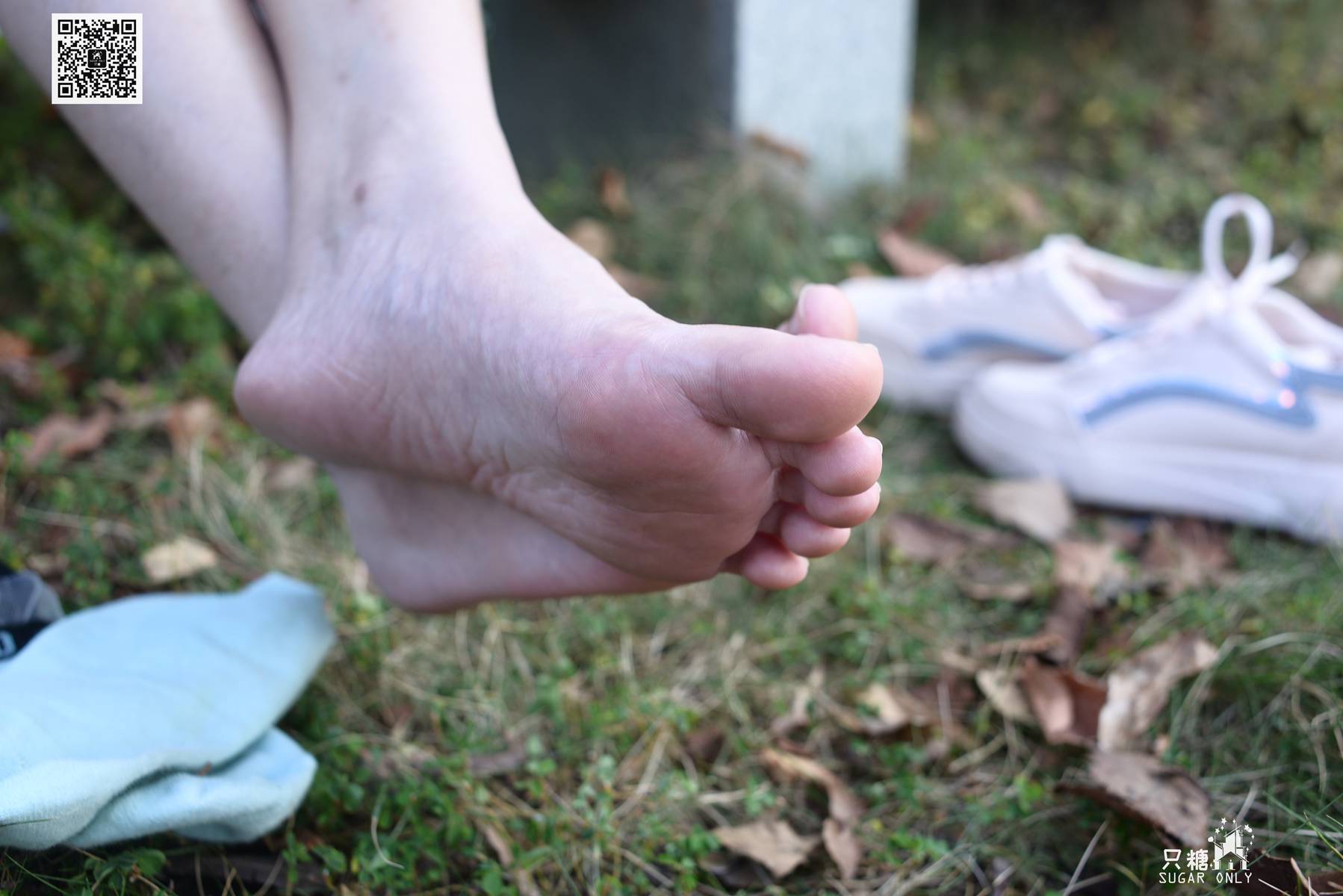 图片[17]-[只糖棉袜] NO.105 小伊 愿吹过我的风都能去拥抱你 在线浏览 – 速更版-美库