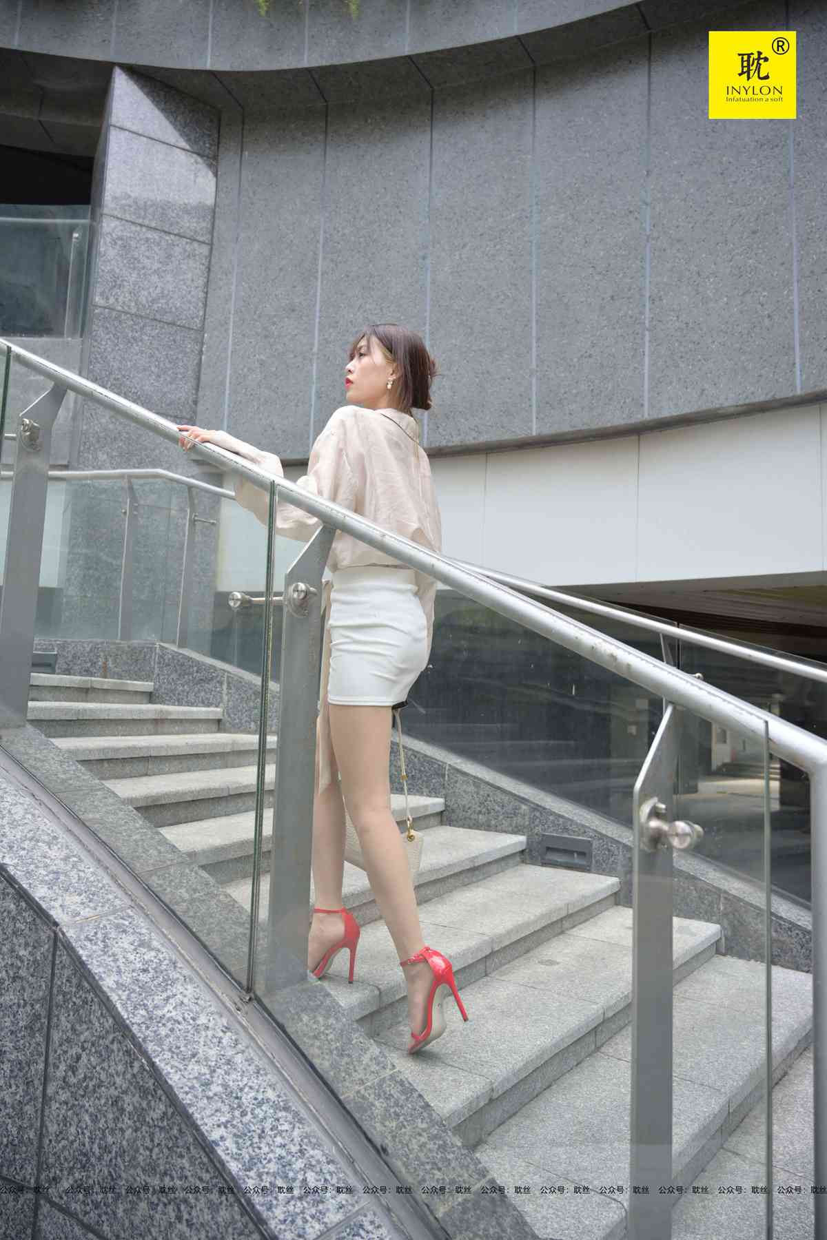 图片[62]-[IESS异思趣向] 耽丝 第N种幻想之《一个人下班》② 在线浏览 – 速更版-美库