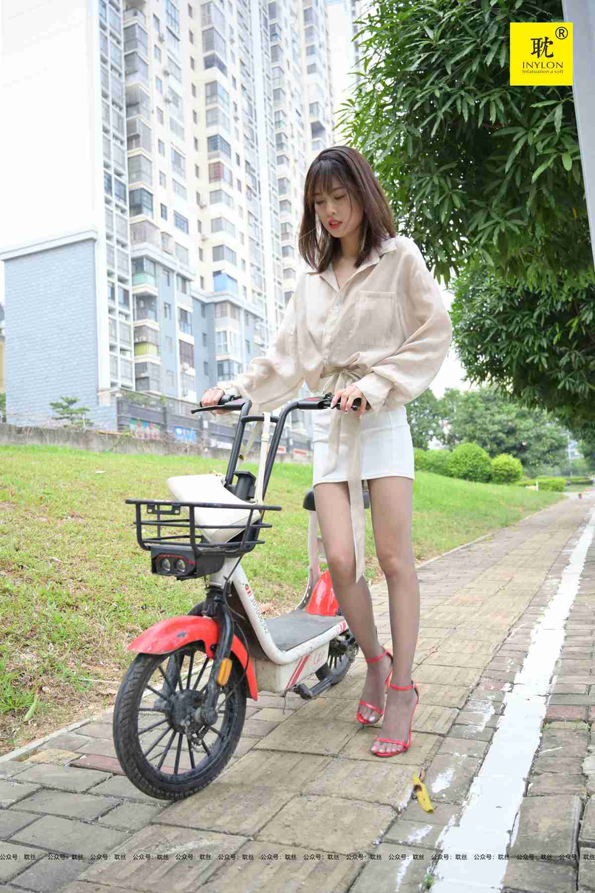 图片[35]-[IESS异思趣向] 耽丝 第N种幻想之《一个人下班》⑦ 丘主管 在线浏览 – 速更版-美库