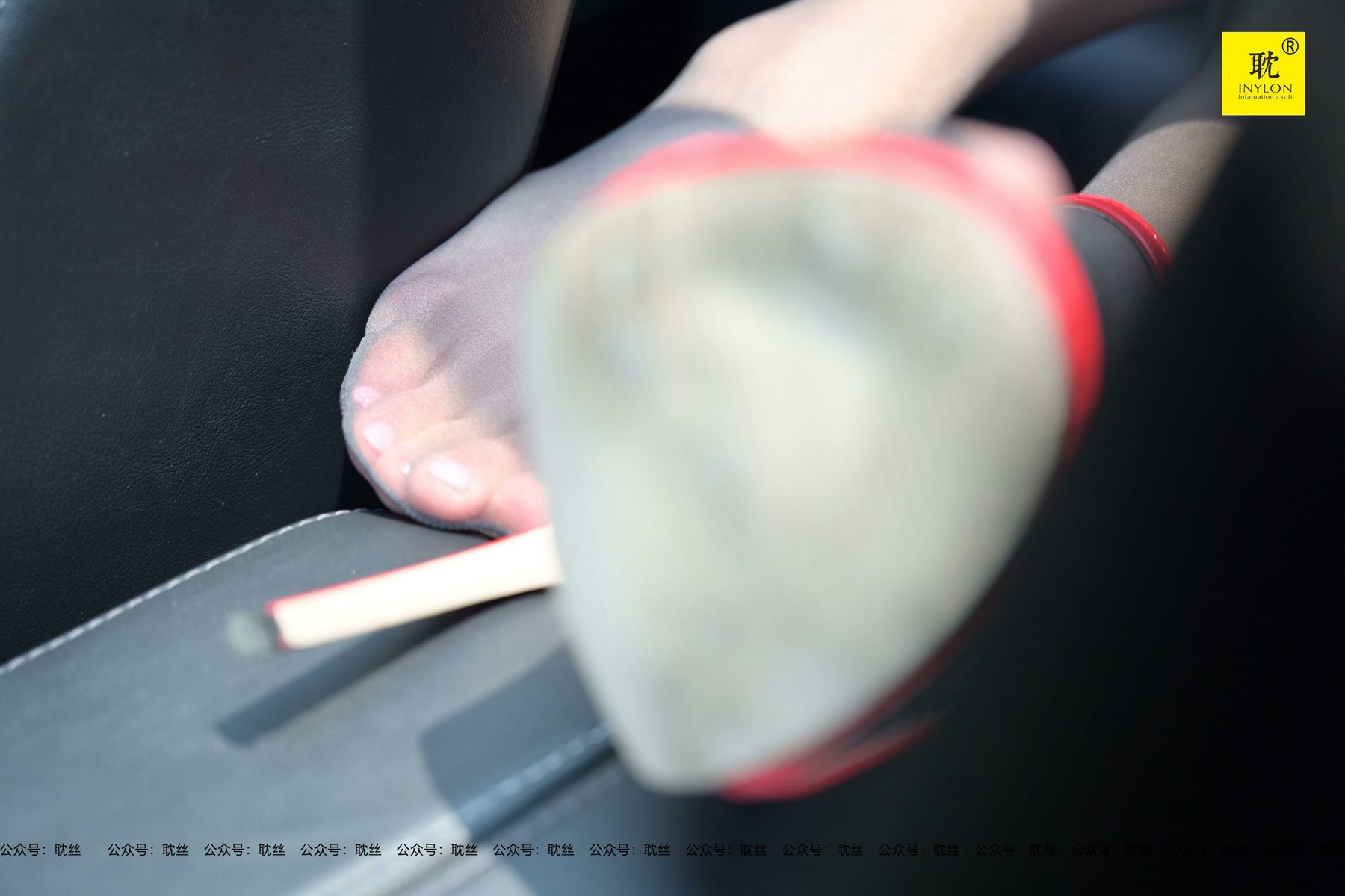 图片[6]-[IESS异思趣向] 耽丝 第N种幻想之《一个人下班》④ 丘主管 在线浏览 – 速更版-美库