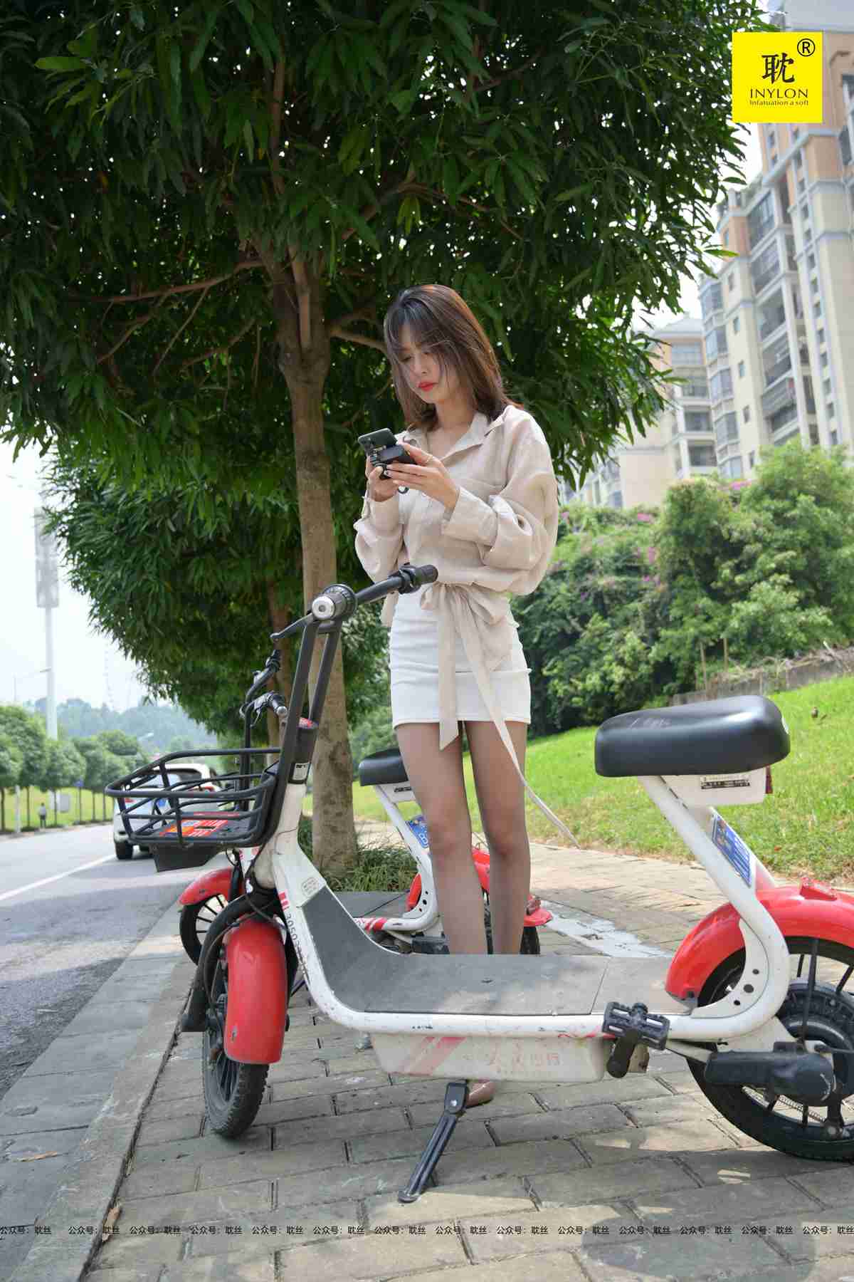 图片[19]-[IESS异思趣向] 耽丝 第N种幻想之《一个人下班》⑧ 在线浏览 – 速更版-美库