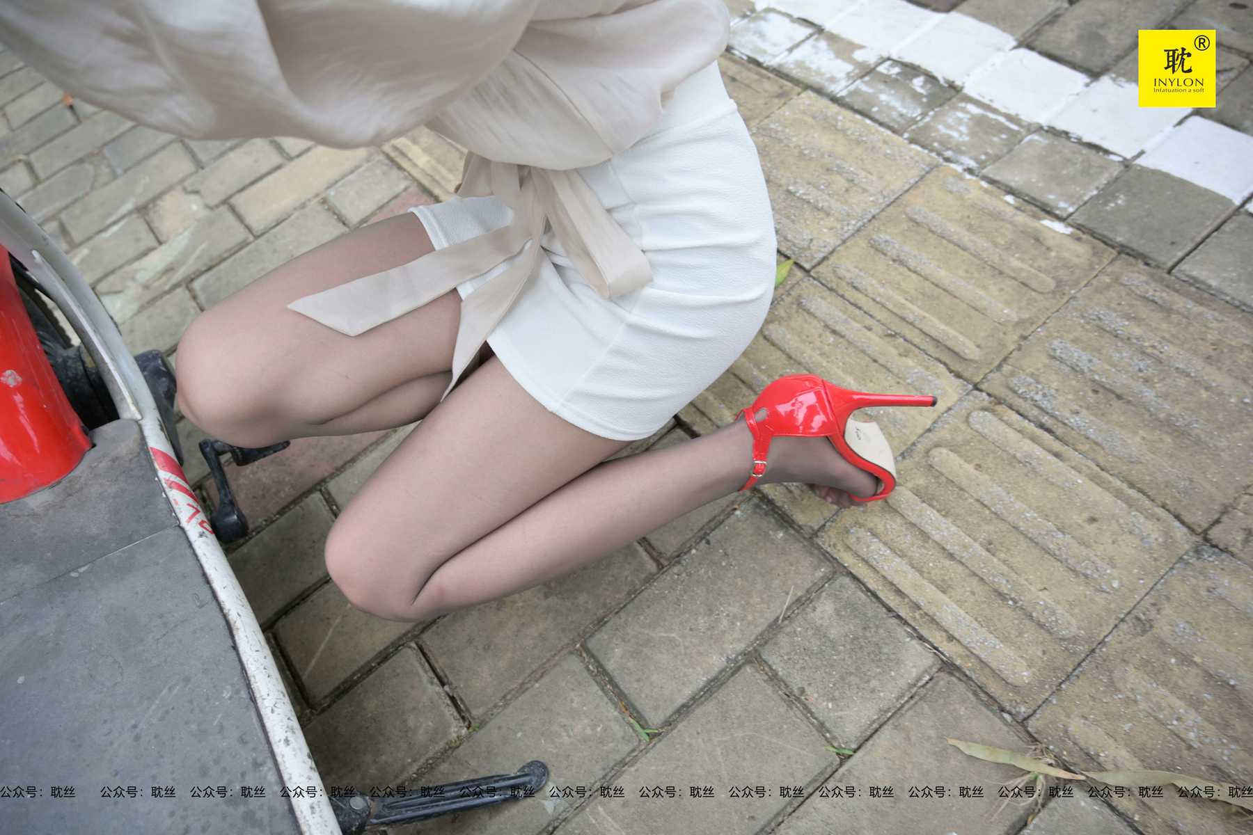 图片[8]-[IESS异思趣向] 耽丝 第N种幻想之《一个人下班》⑦ 丘主管 在线浏览 – 速更版-美库