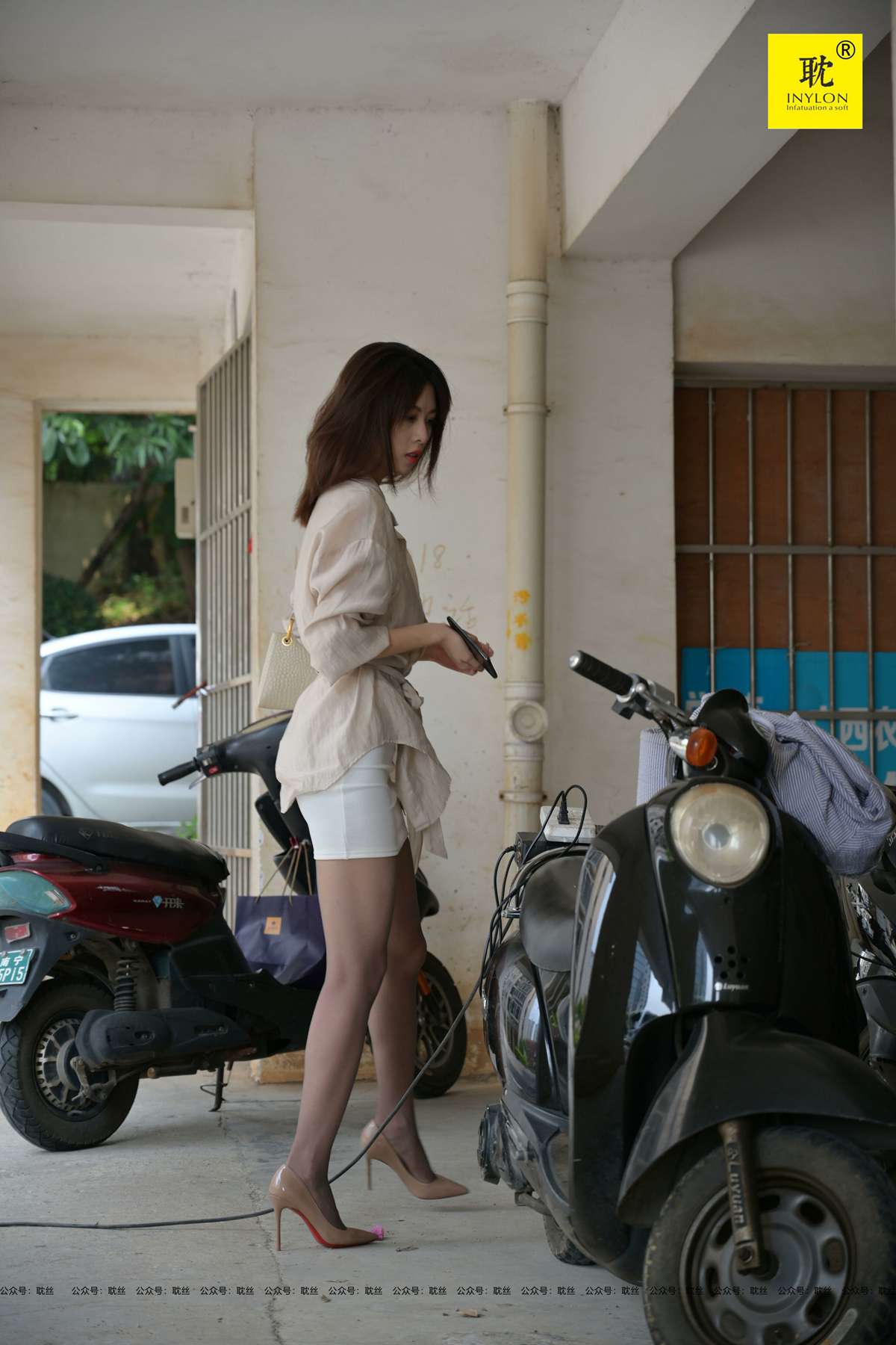 图片[3]-[IESS异思趣向] 耽丝 第N种幻想之《一个人下班》⑧ 在线浏览 – 速更版-美库