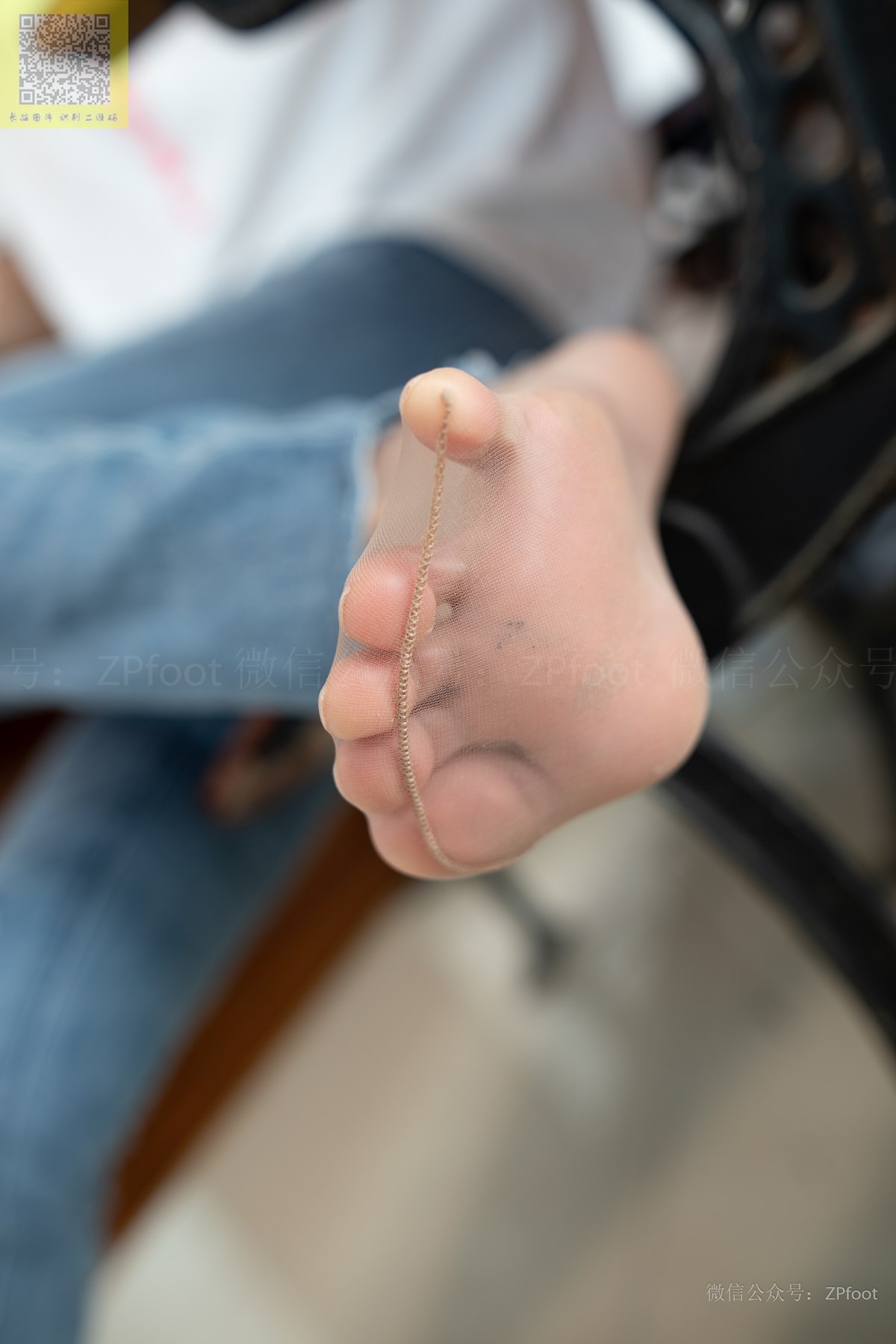 图片[93]-[山茶摄影] NO.170 丝袜穿搭13 在线浏览 – 速更版-美库