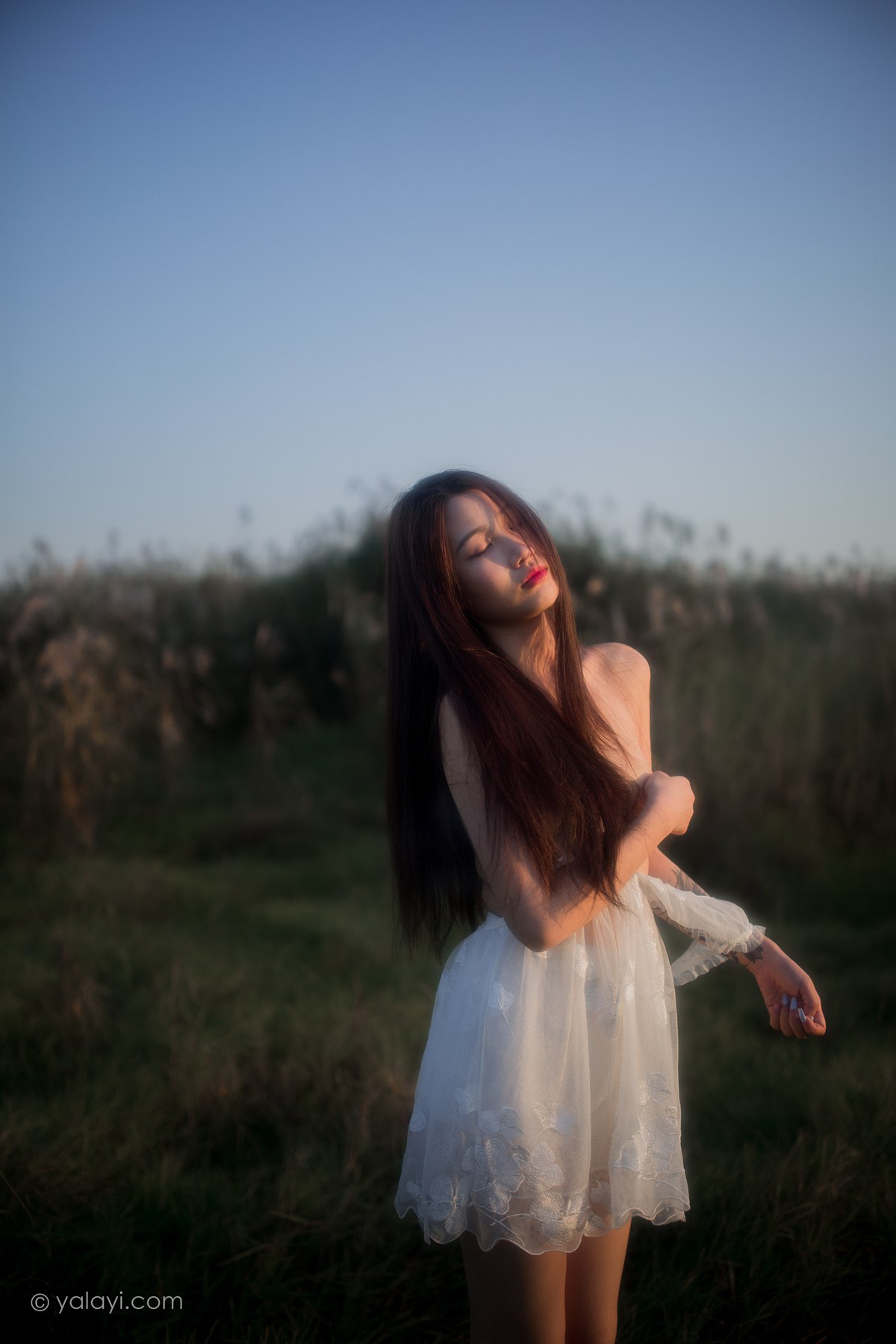 图片[19]-[YALAYI雅拉伊]2020.11.27 NO.732 籹籹仔《寻》在线浏览 – 速更版-美库