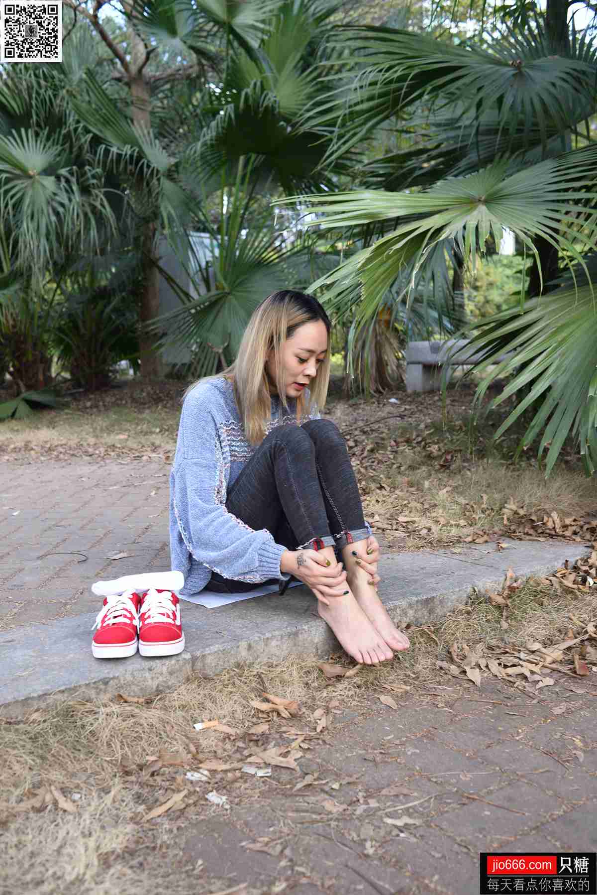 图片[196]-[只糖棉袜] NO.117 贝贝 遇见了黄昏 万物都变得温柔动人 在线浏览 – 速更版-美库