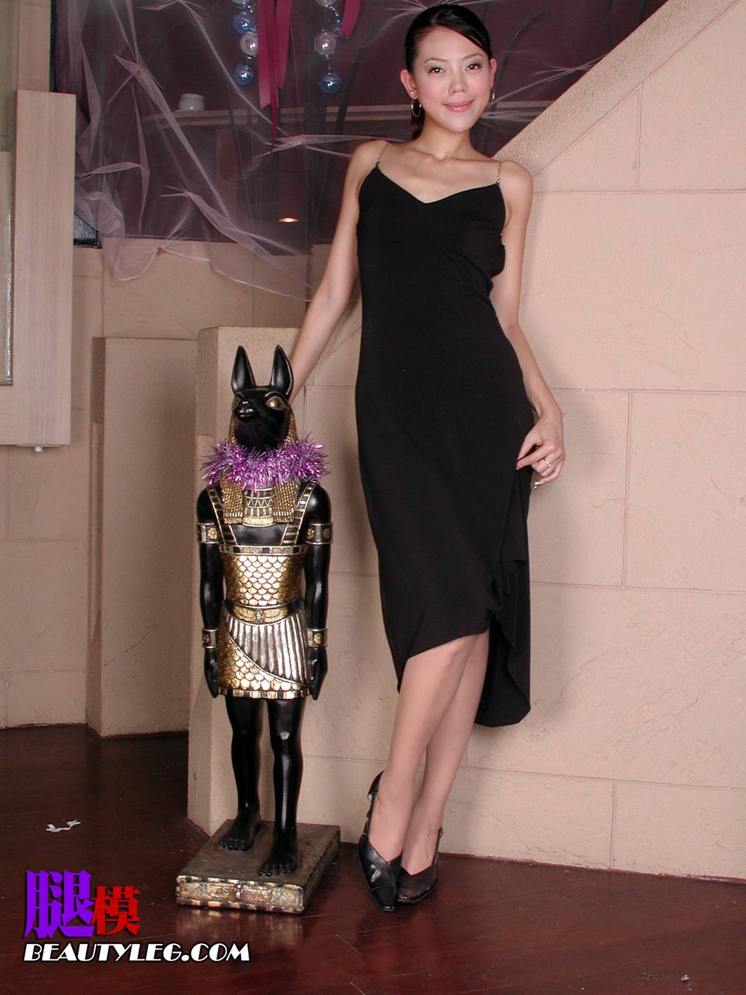 图片[4]-[BeautyLeg] No.004 Olive 第一期 台灣台北 175 pics 在线浏览 – 速更版-美库