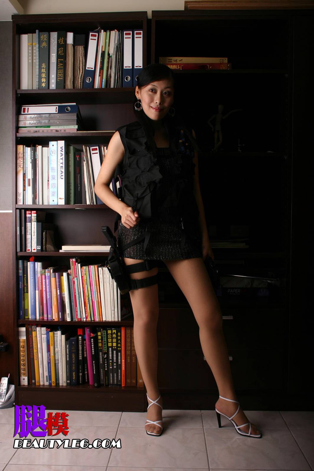 图片[155]-[BeautyLeg] No.002 Flora 台灣台北 170 pics 在线浏览 – 速更版-美库