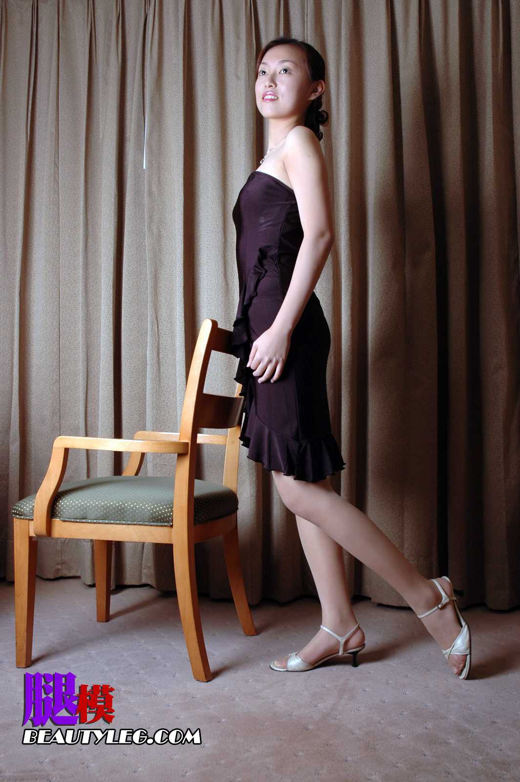 图片[4]-[BeautyLeg] No.008 芸芸 台灣高雄 60 pics 在线浏览 – 速更版-美库