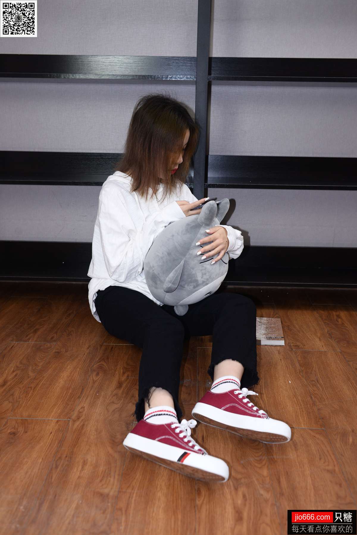 图片[216]-[只糖棉袜] NO.121 筱嫣 小熊剪了指甲变成了小能 在线浏览 – 速更版-美库