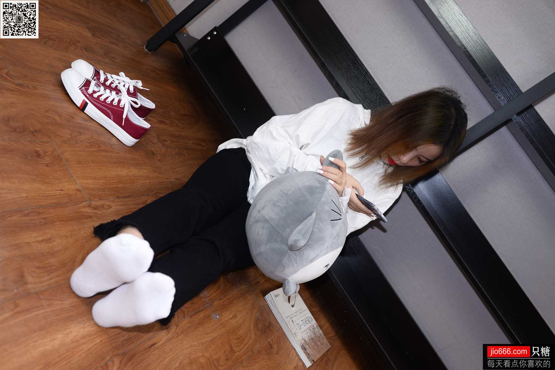 图片[161]-[只糖棉袜] NO.121 筱嫣 小熊剪了指甲变成了小能 在线浏览 – 速更版-美库