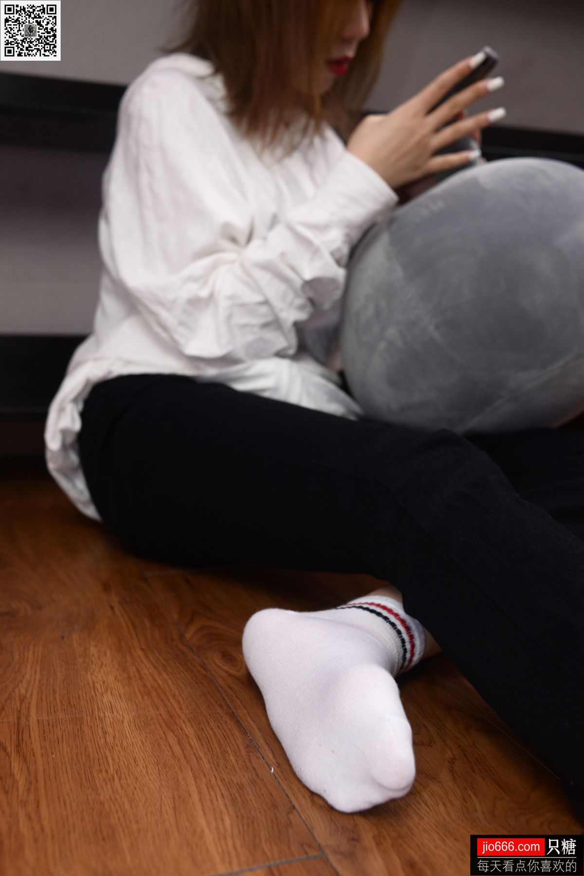 图片[133]-[只糖棉袜] NO.121 筱嫣 小熊剪了指甲变成了小能 在线浏览 – 速更版-美库