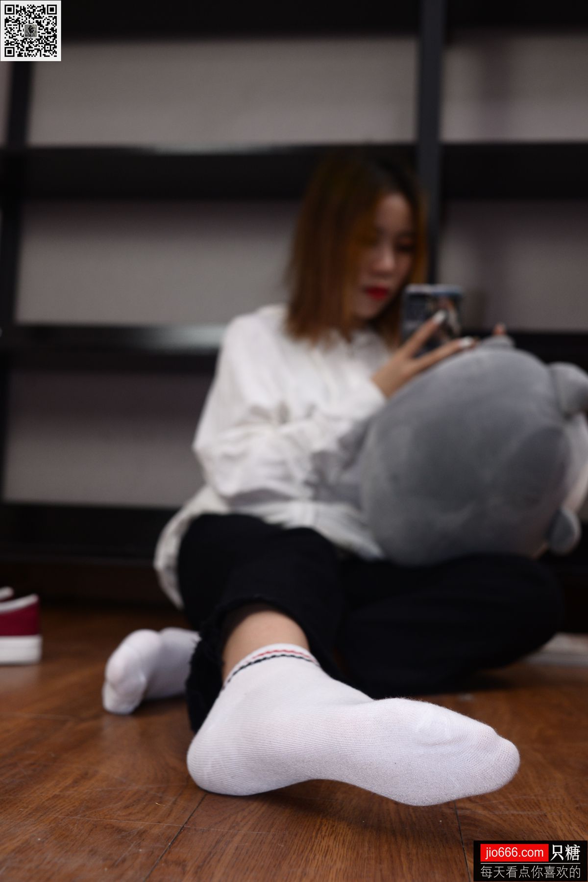 图片[140]-[只糖棉袜] NO.121 筱嫣 小熊剪了指甲变成了小能 在线浏览 – 速更版-美库