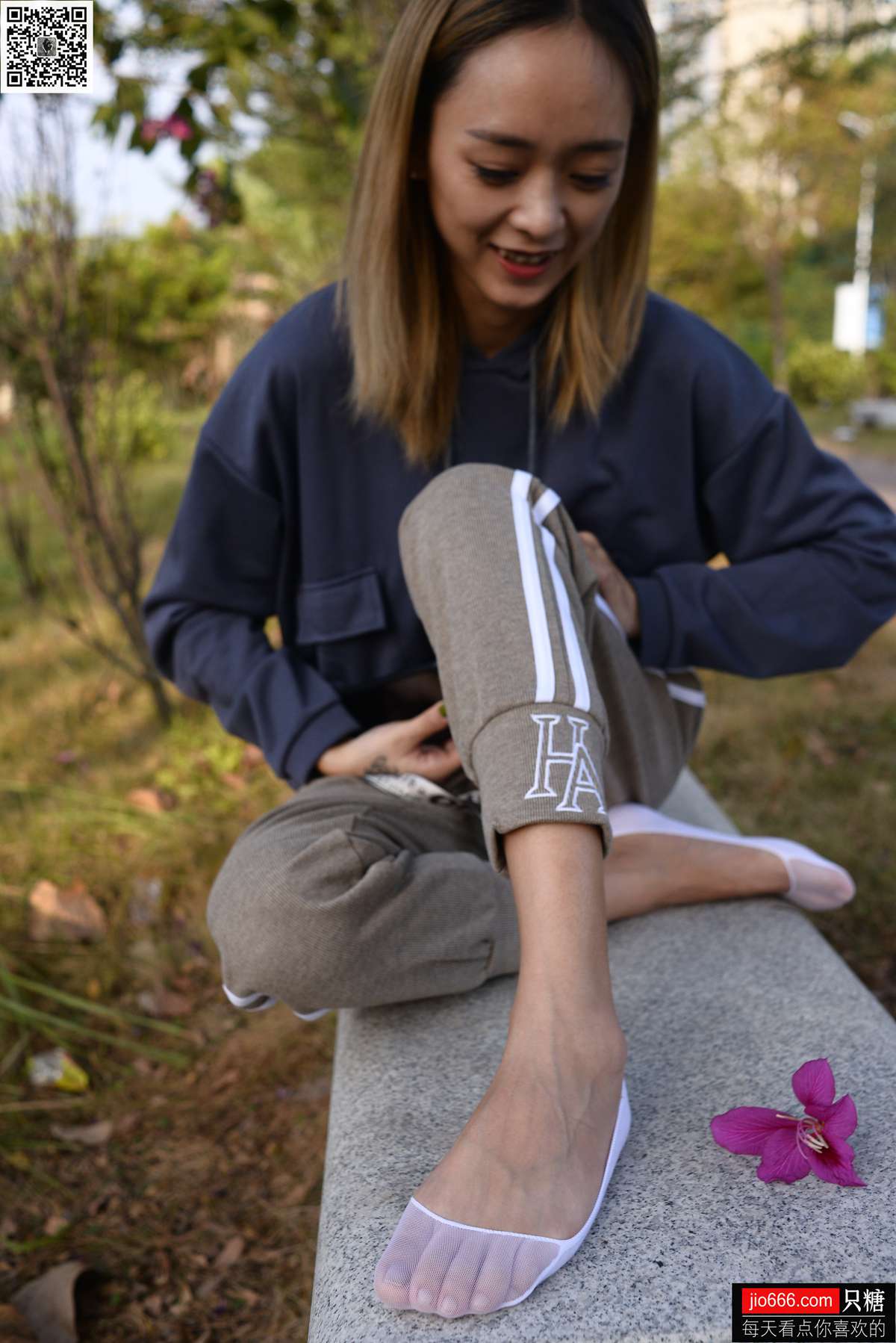 图片[168]-[只糖棉袜] NO.122 贝贝 故事里的小红花 在线浏览 – 速更版-美库