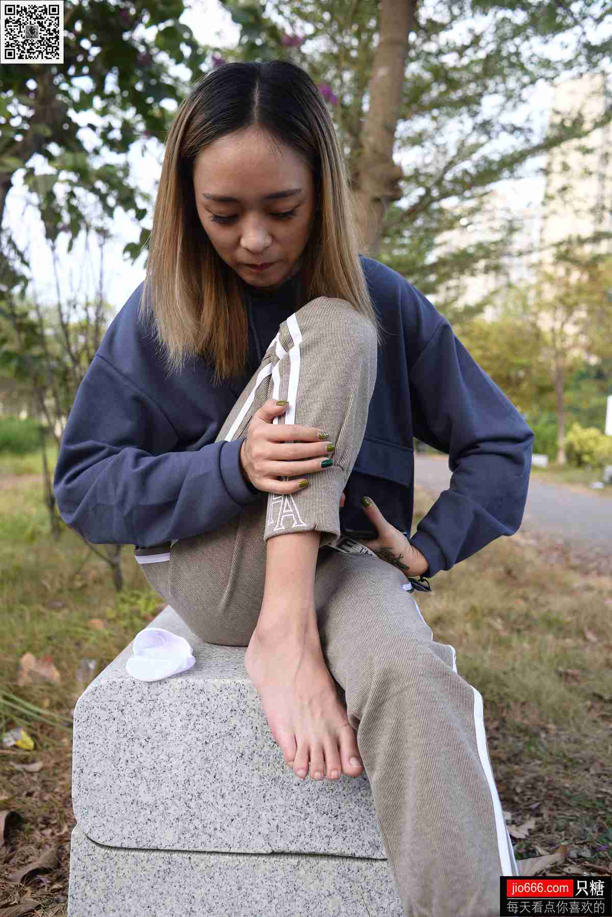 图片[192]-[只糖棉袜] NO.122 贝贝 故事里的小红花 在线浏览 – 速更版-美库