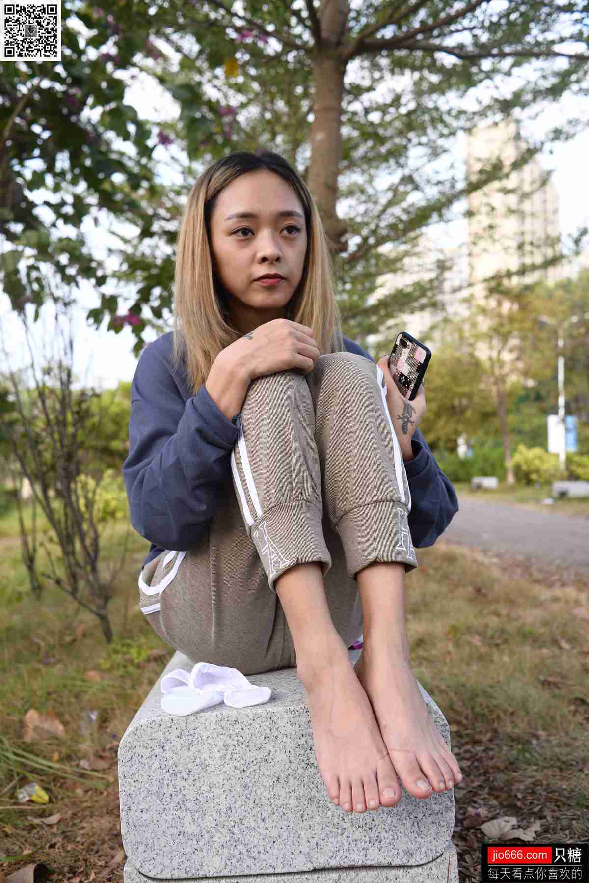 图片[93]-[只糖棉袜] NO.122 贝贝 故事里的小红花 在线浏览 – 速更版-美库