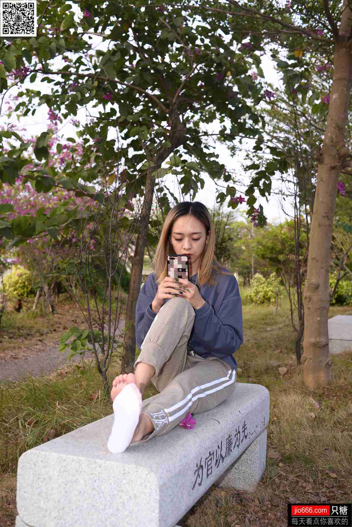 图片[129]-[只糖棉袜] NO.122 贝贝 故事里的小红花 在线浏览 – 速更版-美库