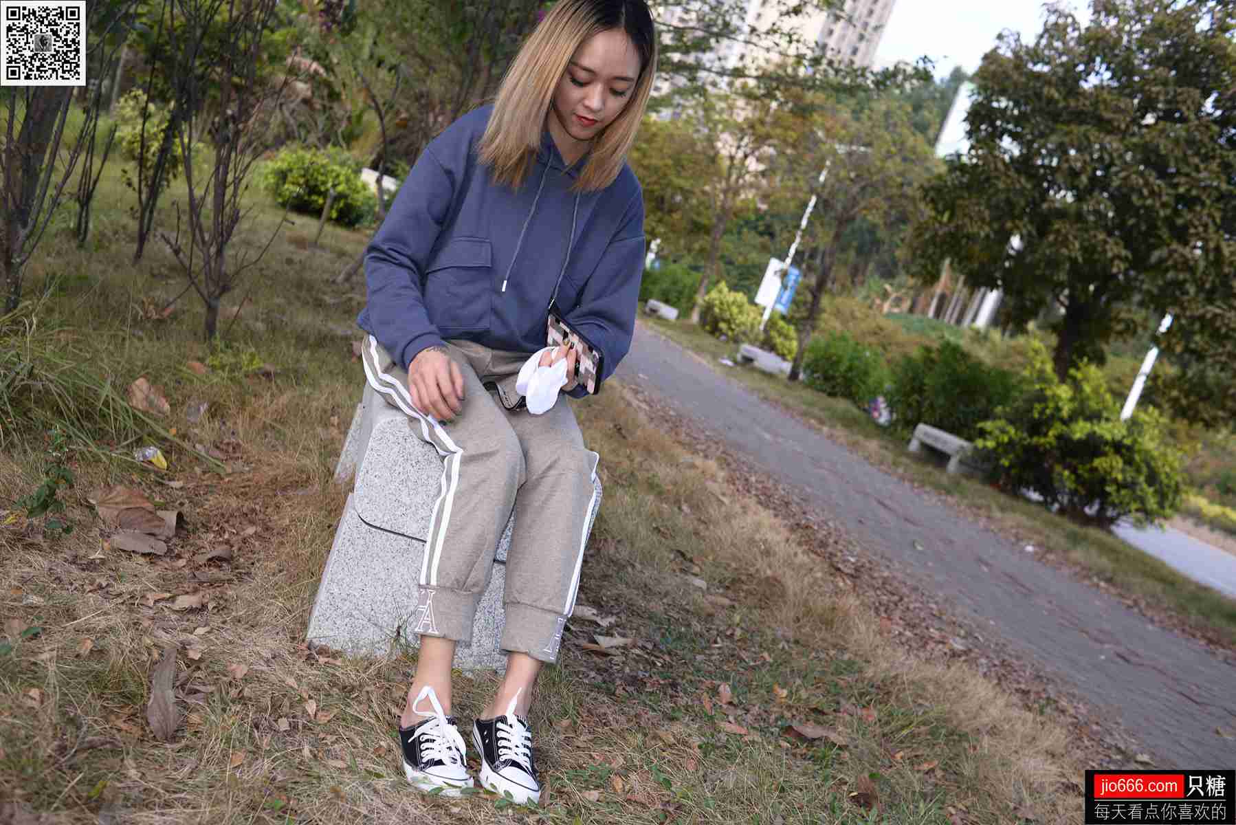 图片[182]-[只糖棉袜] NO.122 贝贝 故事里的小红花 在线浏览 – 速更版-美库