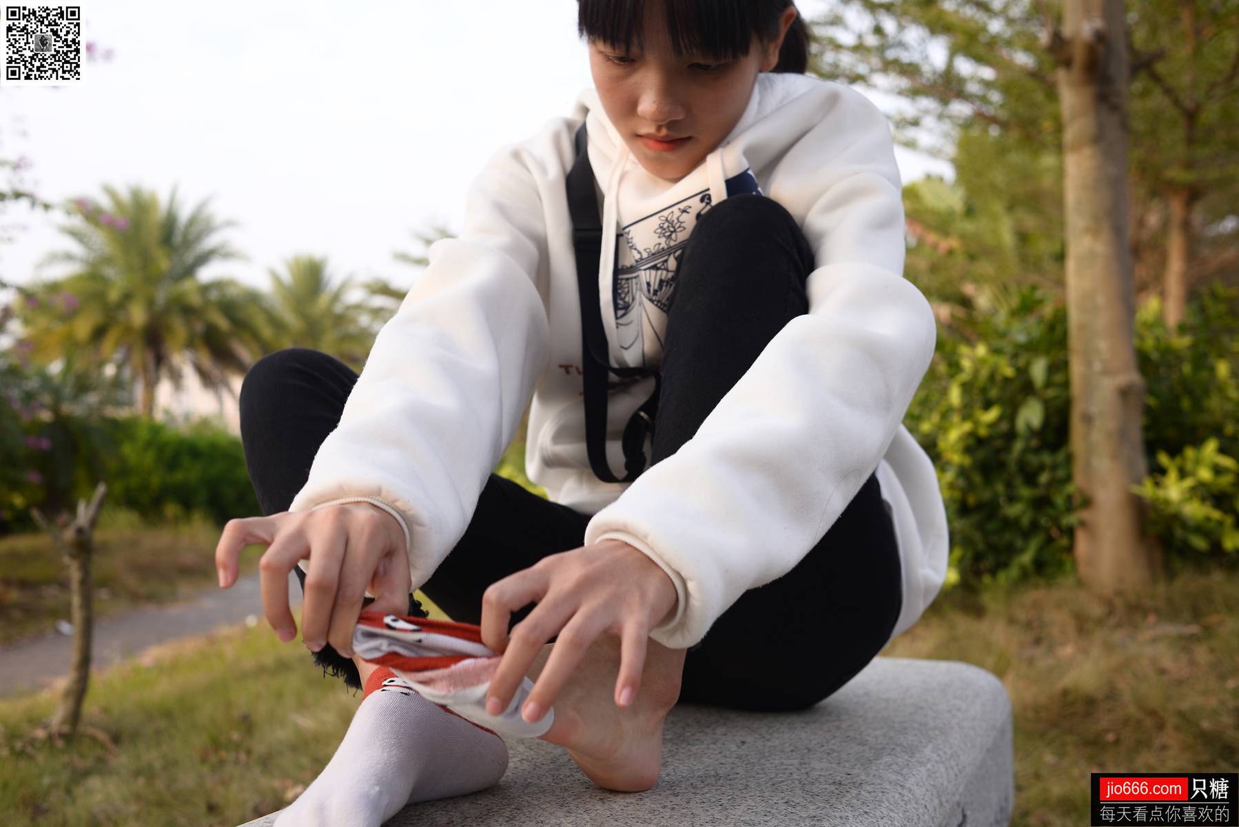 图片[220]-[只糖棉袜] NO.123 点点 玻璃晴朗，橘子辉煌 在线浏览 – 速更版-美库