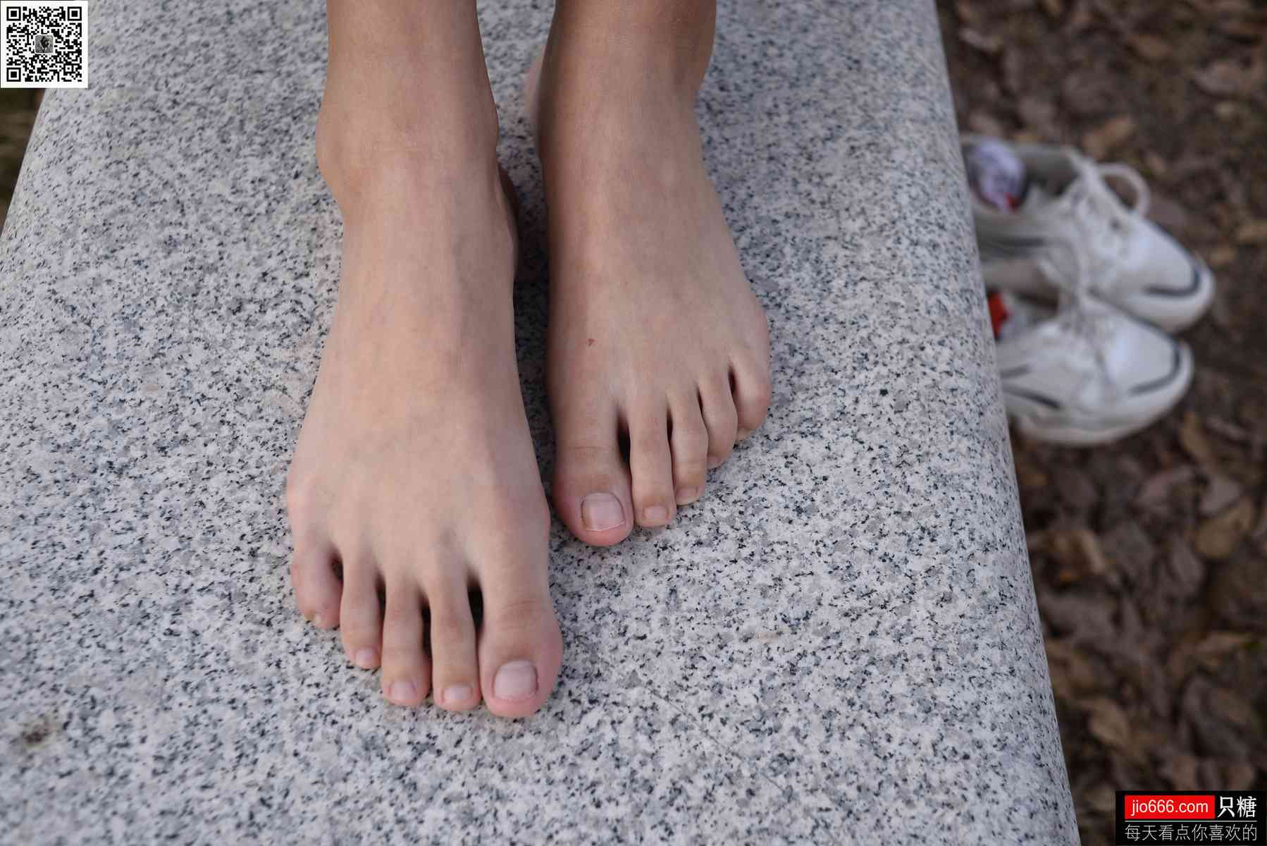 图片[75]-[只糖棉袜] NO.123 点点 玻璃晴朗，橘子辉煌 在线浏览 – 速更版-美库