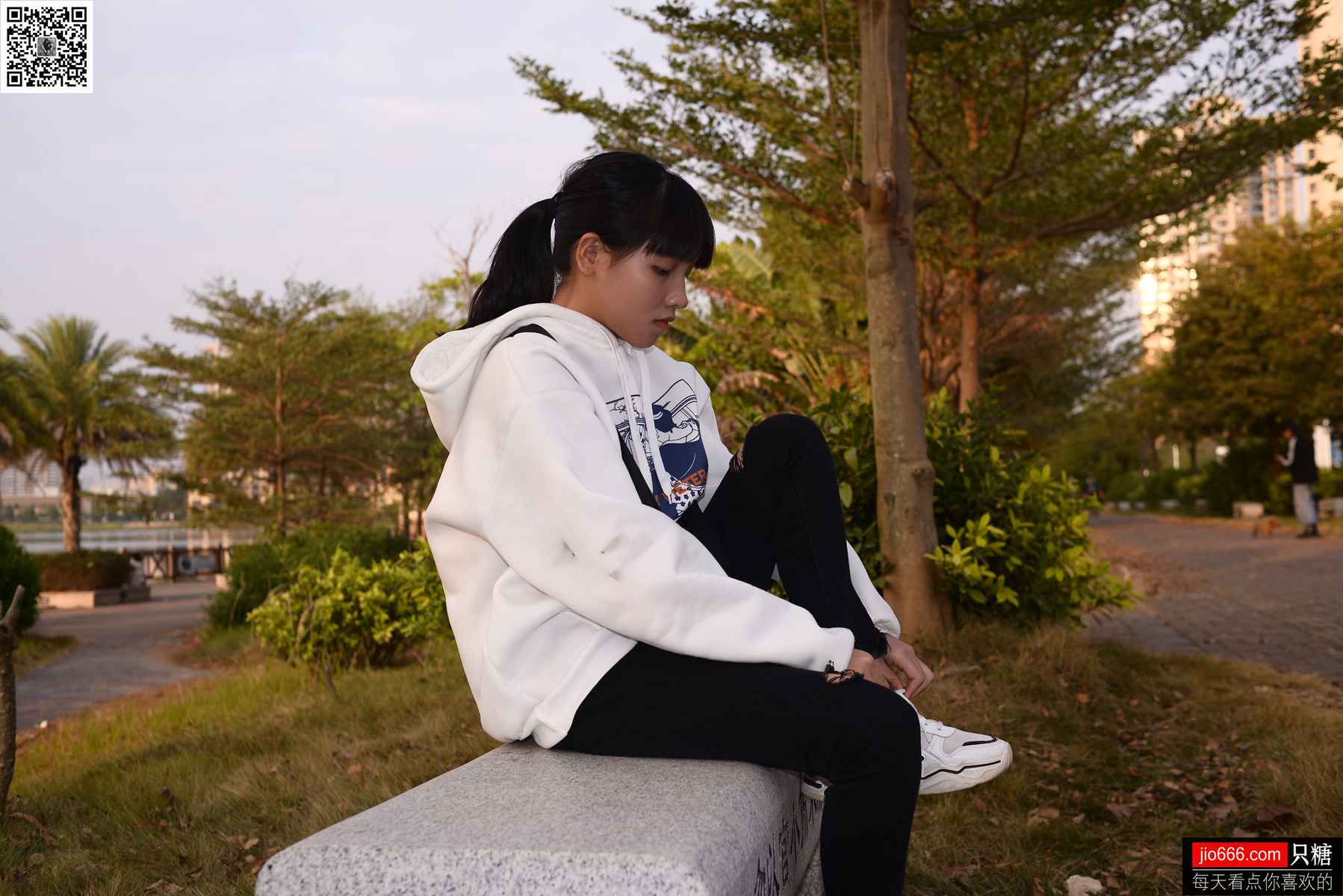 图片[90]-[只糖棉袜] NO.123 点点 玻璃晴朗，橘子辉煌 在线浏览 – 速更版-美库